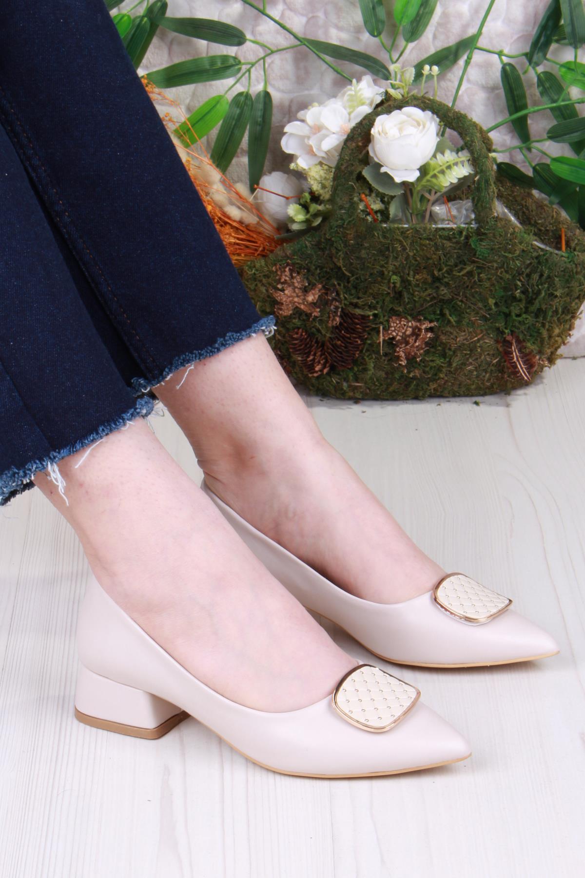 090-041 Toka Detaylı Alçak Topuk Kadın Ayakkabı - Görsel 2