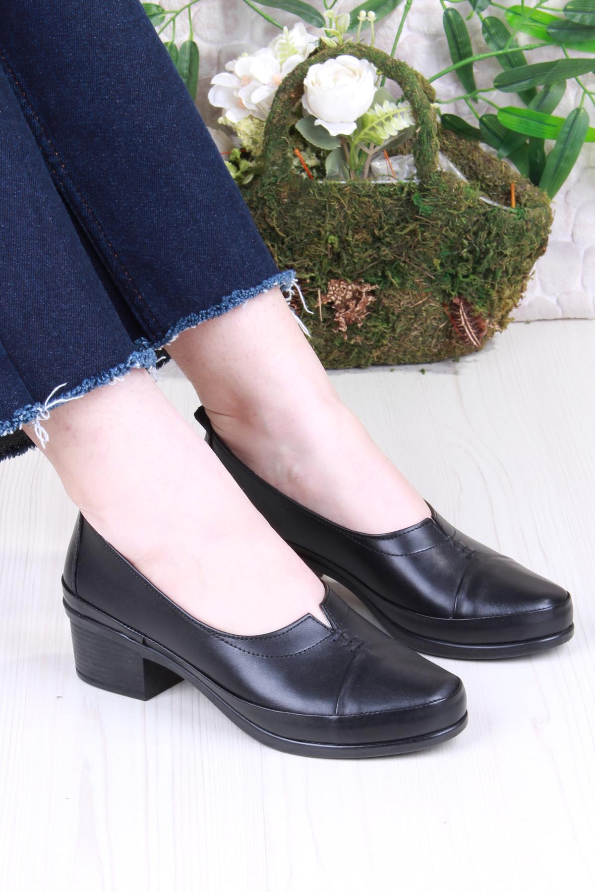2400 Rahat İç Ve Dış Hakiki Deri Kadın Ayakkabı - Görsel 2