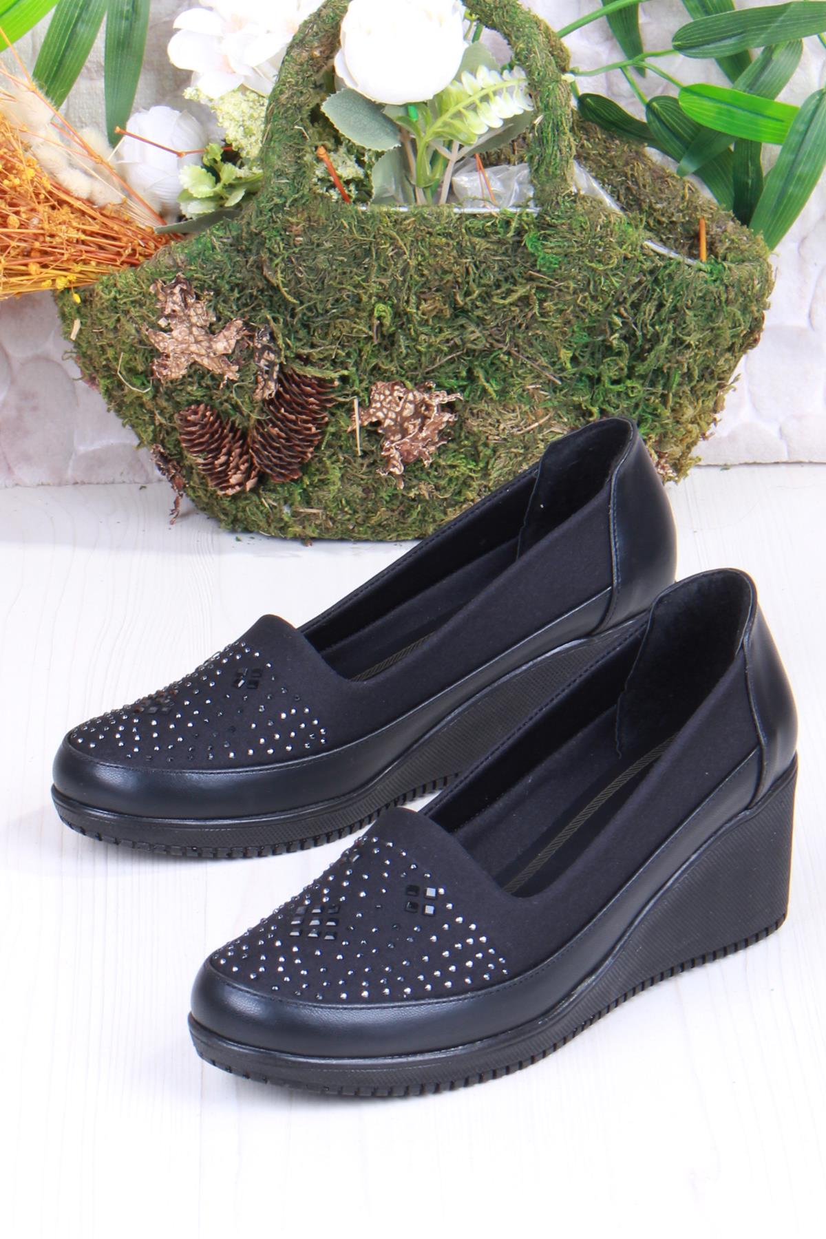 Sdf B-01 Siyah Hafif Taş Baskılı Dolgu Taban Şık Kadın Günlük Ayakkabı - Görsel 5