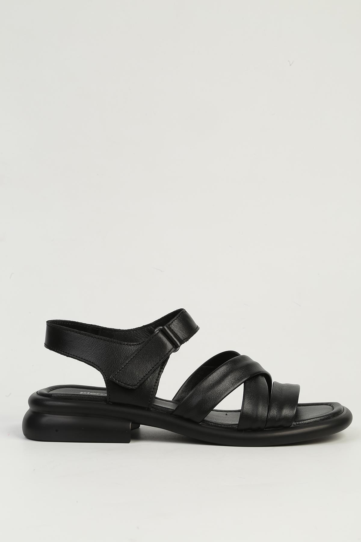 Siyah Kadın Deri Sandalet PC-54600 - Görsel 2