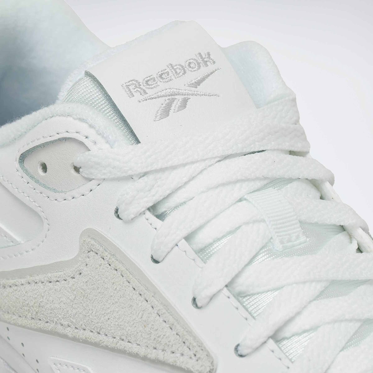 Reebok ATR CHILL Beyaz Unisex Basketbol Ayakkabısı