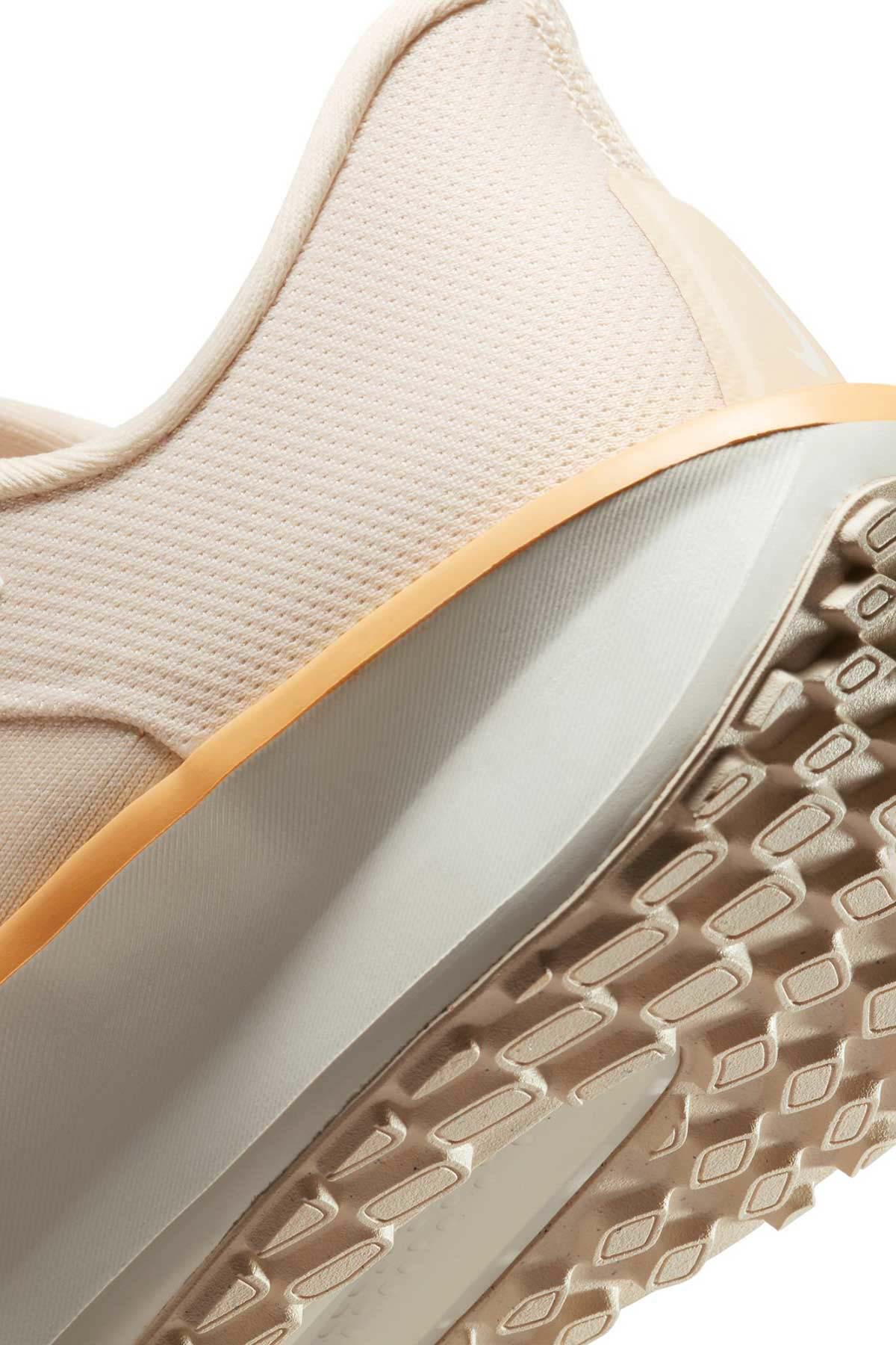 Nike WMNS QUEST 6 Bej Kadın Koşu Ayakkabısı - Görsel 7