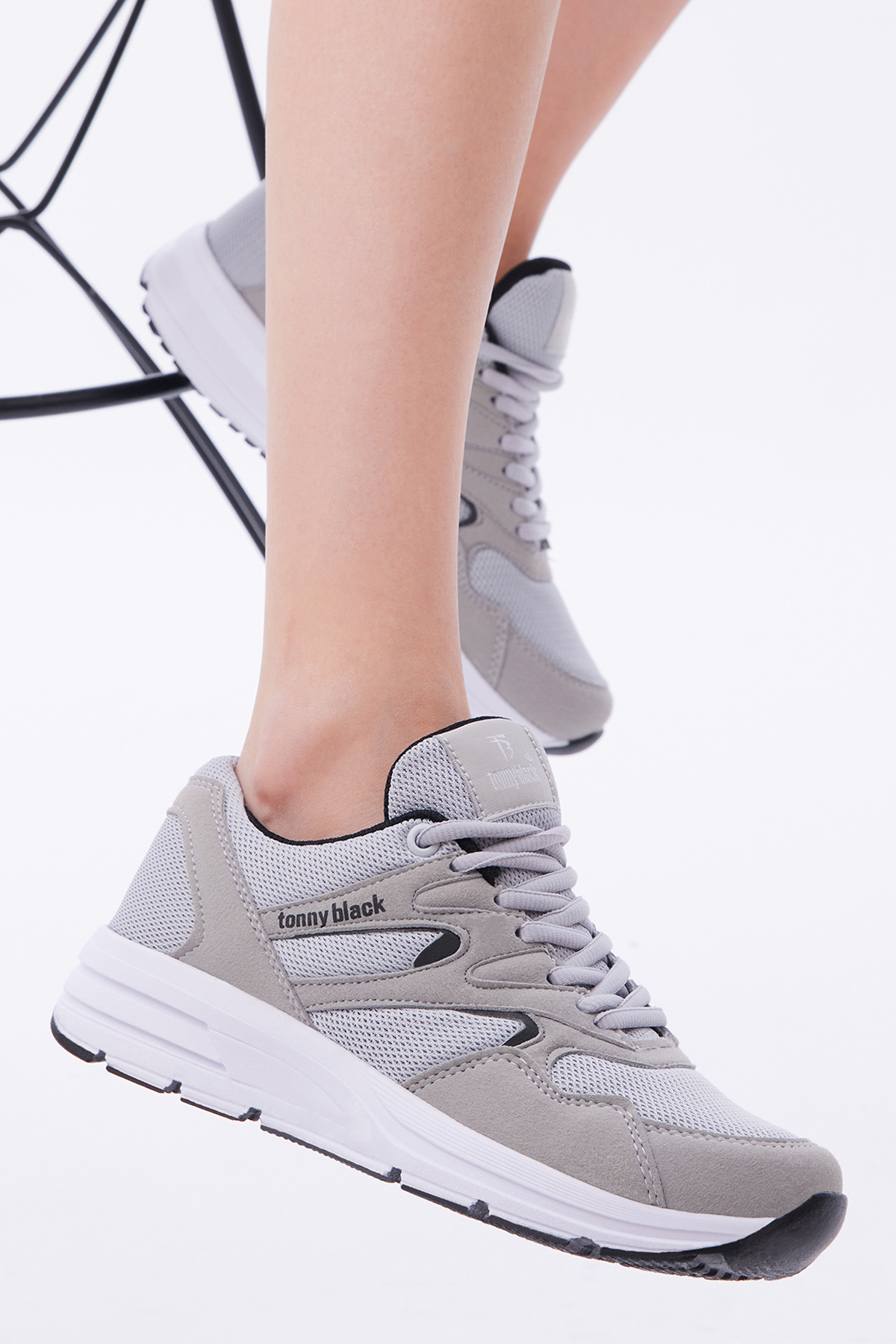 Unisex Gri Poli Taban Nefes Alabilen Kumaş Bağcıklı Spor Ayakkabı - Görsel 2