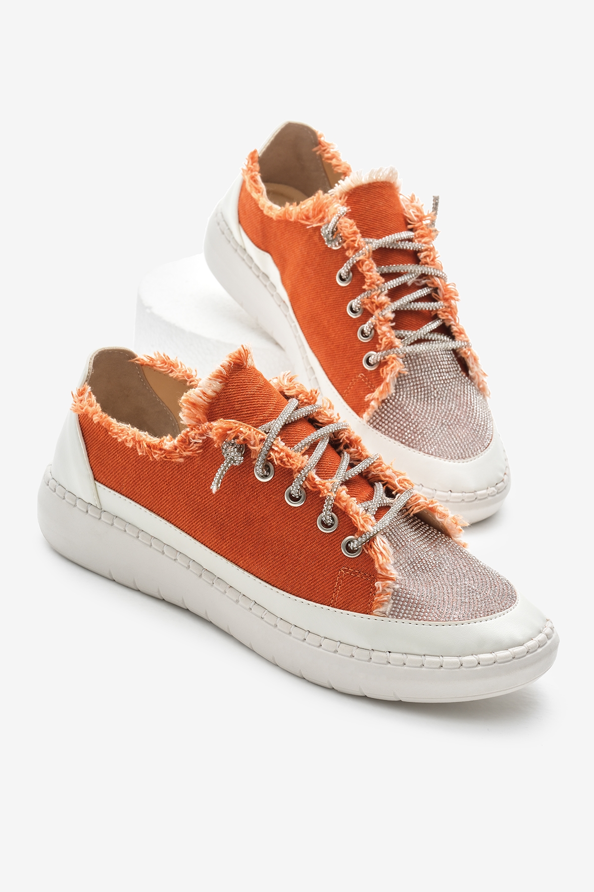 Kadın Oranj Poli Taban Denim Kumaş Taşlı Bağcıklı Spor Ayakkabı - Görsel 3