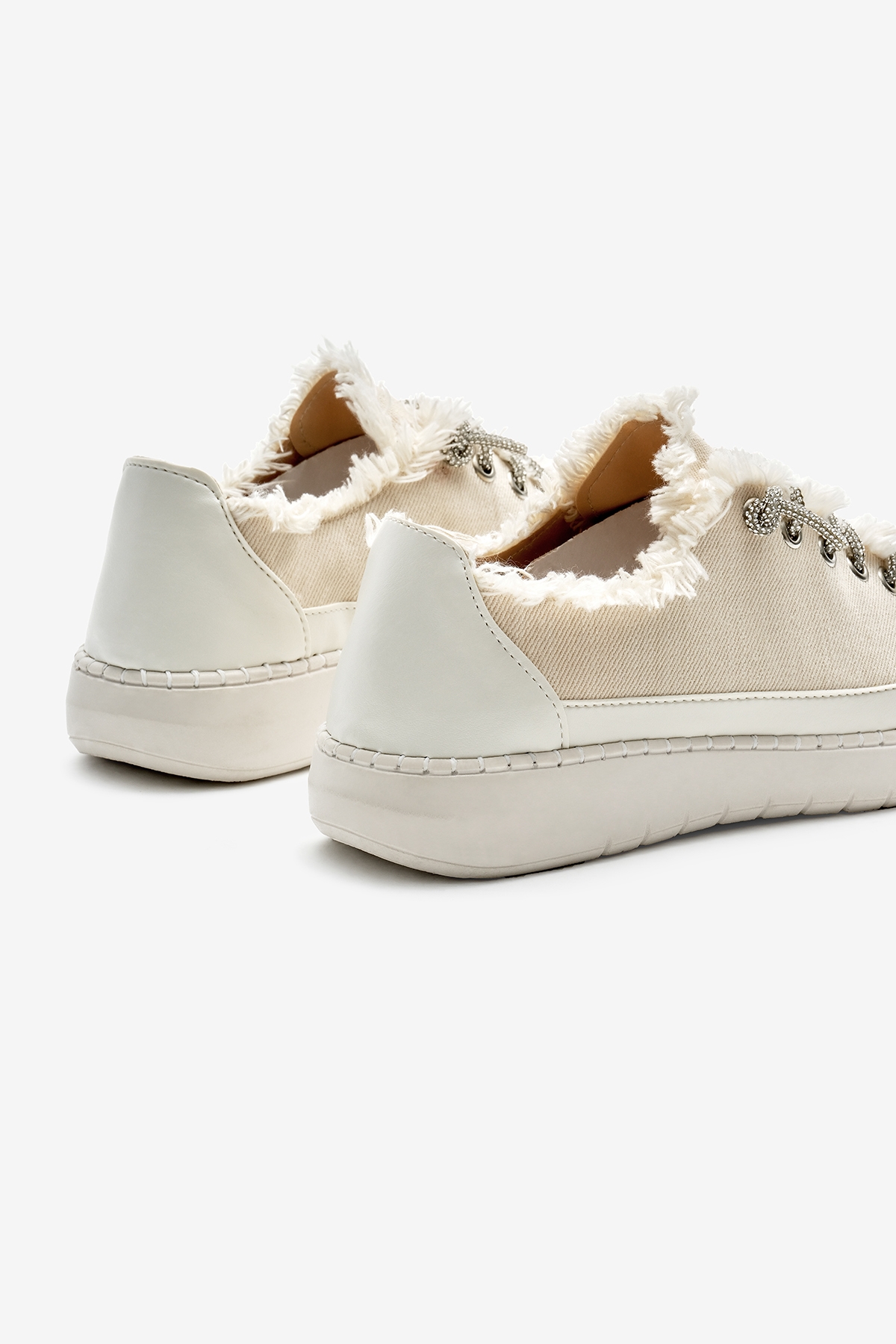 Kadın Bej Poli Taban Denim Kumaş Taşlı Bağcıklı Spor Ayakkabı - Görsel 6