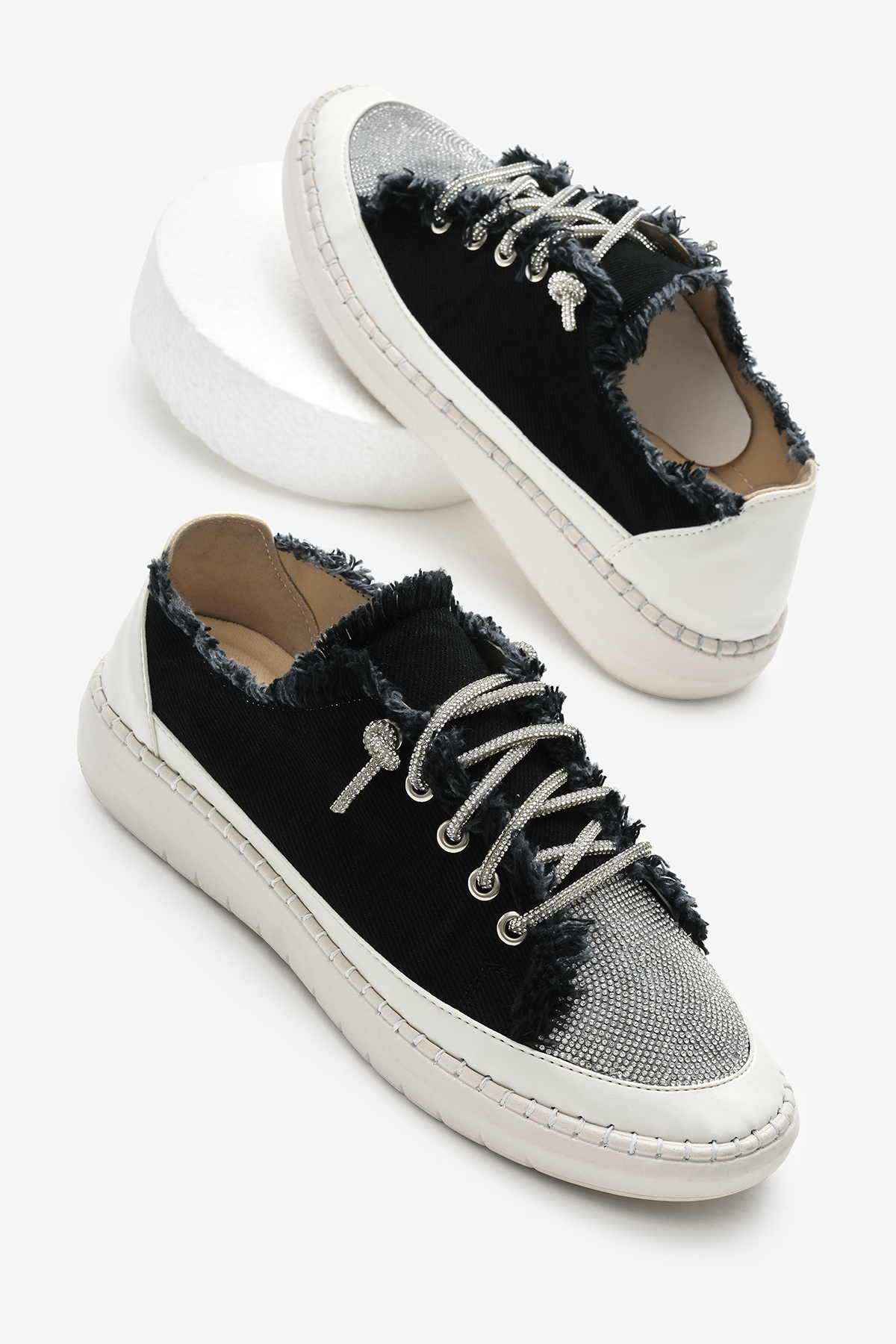 Kadın Siyah Poli Taban Denim Kumaş Taşlı Bağcıklı Spor Ayakkabı - Görsel 3