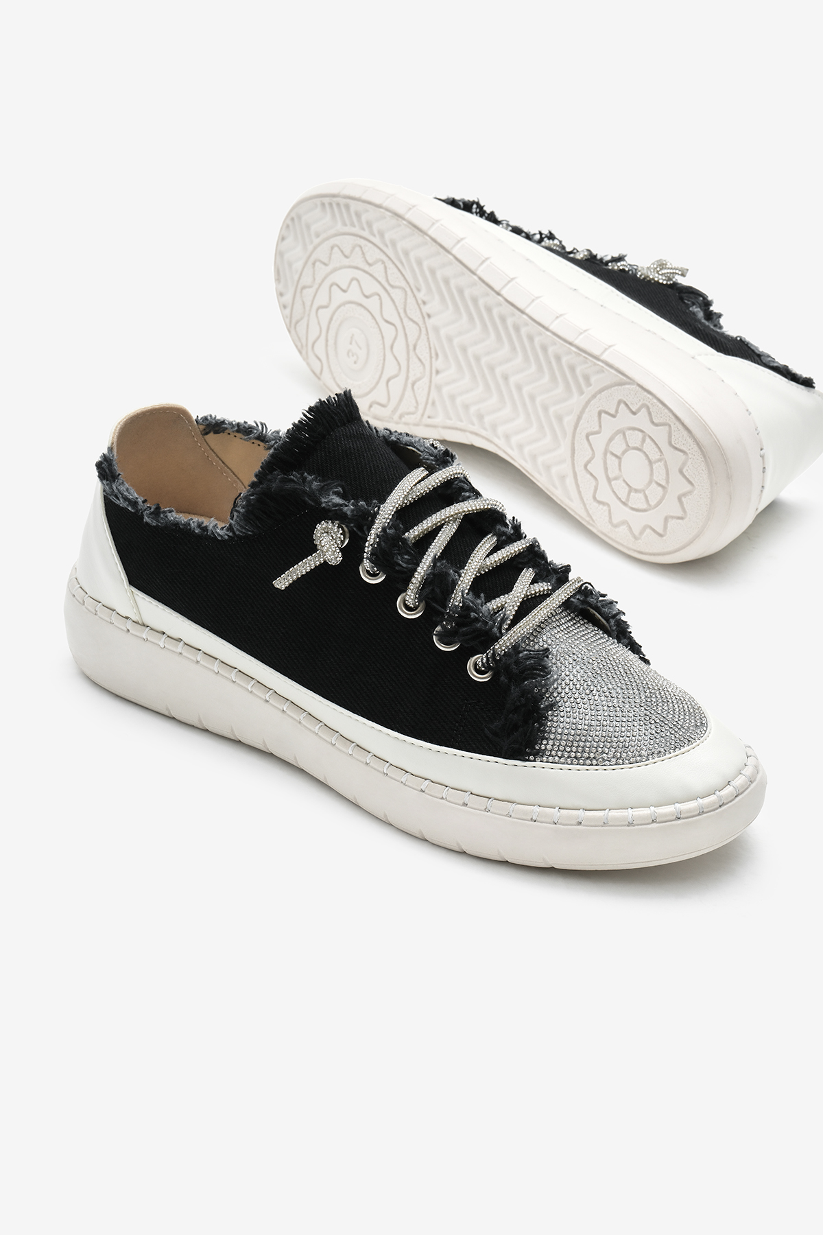 Kadın Siyah Poli Taban Denim Kumaş Taşlı Bağcıklı Spor Ayakkabı - Görsel 5