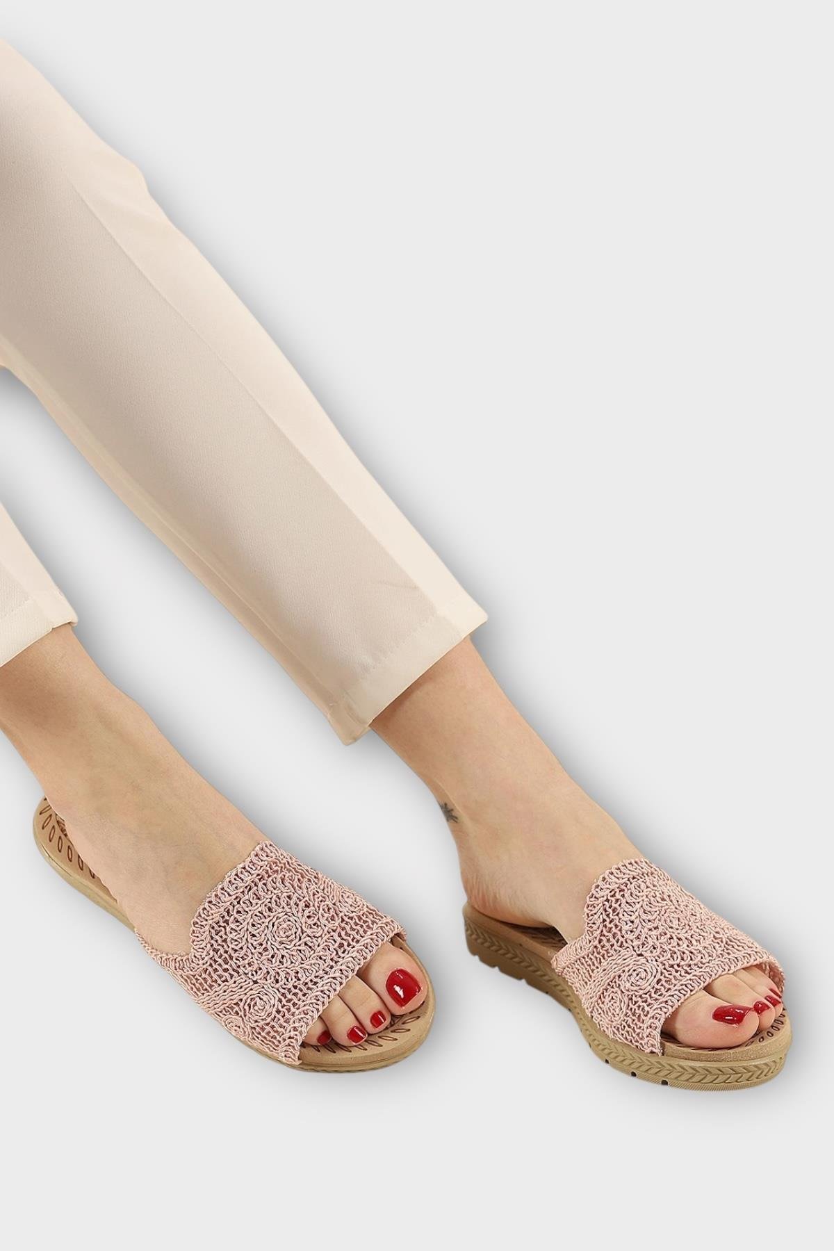 Kadın Örgülü Günlük Rahat Terlik PUDRA - Görsel 3