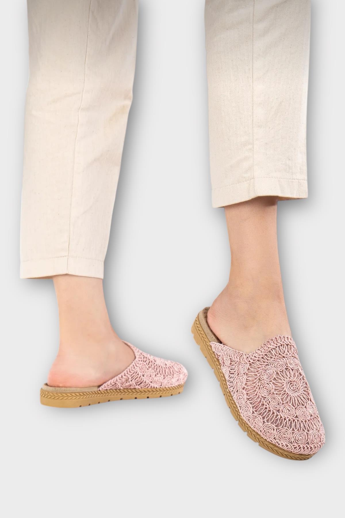Kadın Hasır Örgü İşlemeli Önü Kapalı Günlük Rahat Terlik PUDRA - Görsel 2