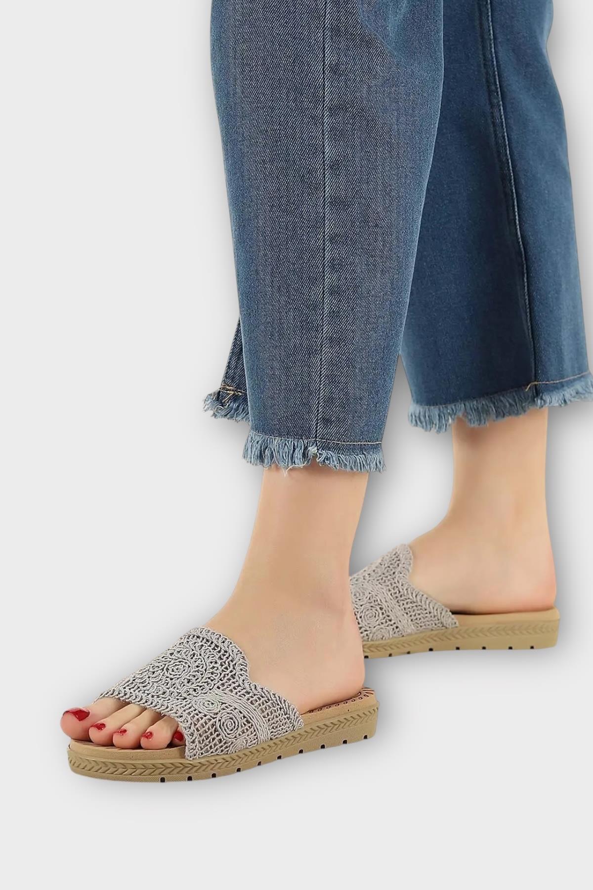 Kadın Örgülü Günlük Rahat Terlik GRİ - Görsel 3