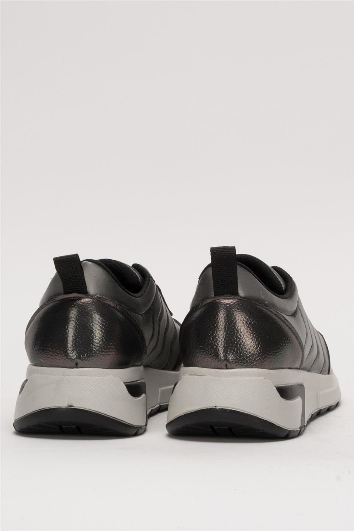 Kadın Günlük Rahat Comfort Taban Parlak Spor Sneaker Ayakkabı GÜMÜŞ - Görsel 5