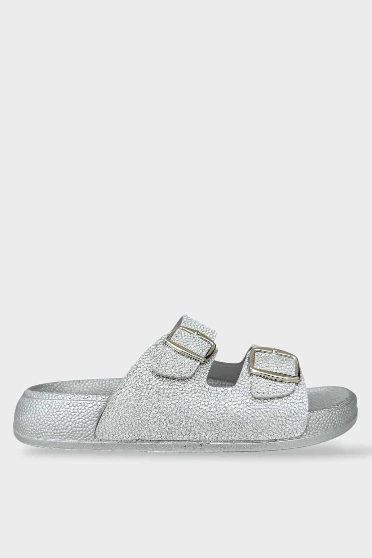Kadın Simli Çift Bant Ayarlanabilr Tokalı Terlik GÜMÜŞ - Görsel 2