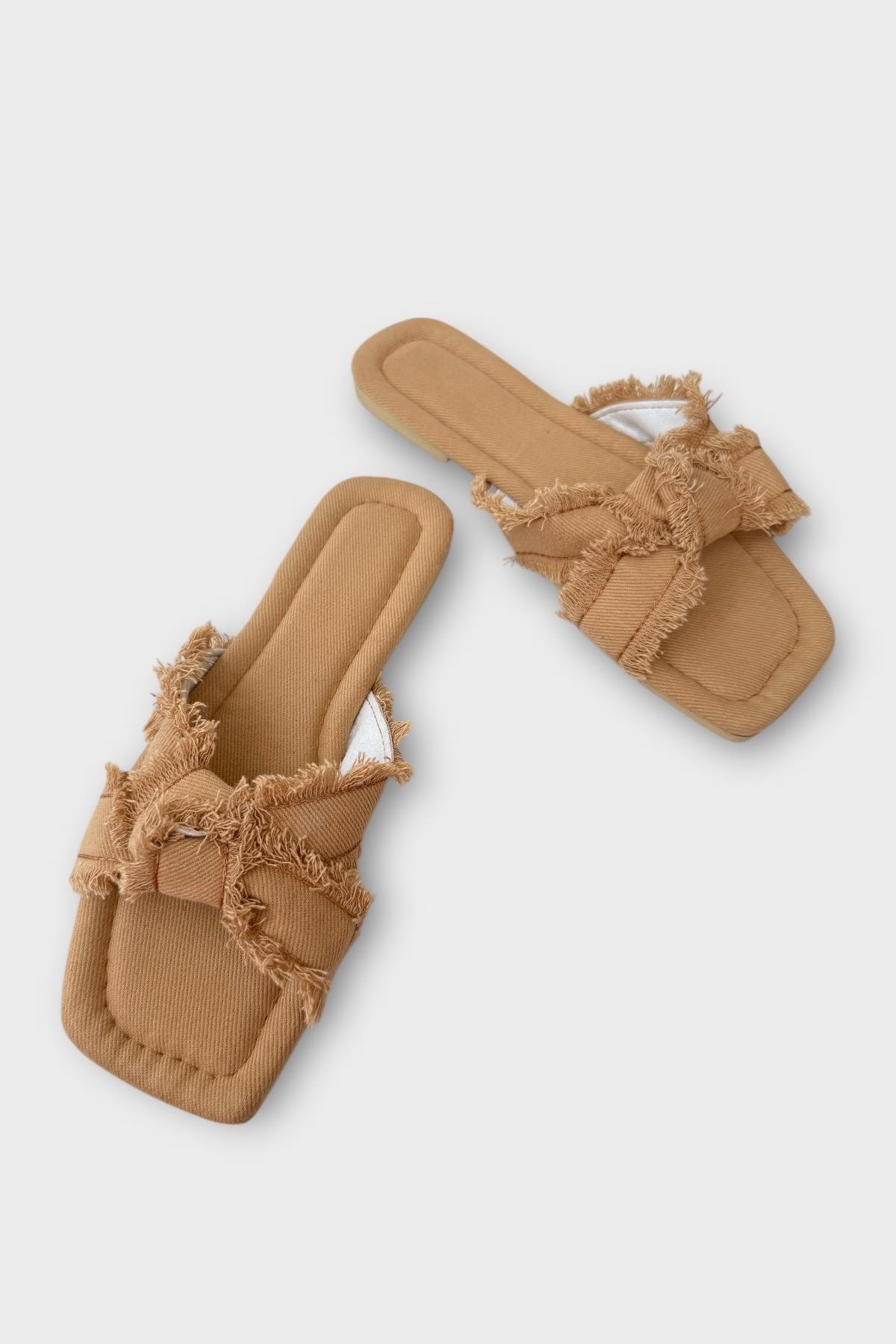 Kadın Püskül Detay Çapraz Denim Terlik BEJ - Görsel 4
