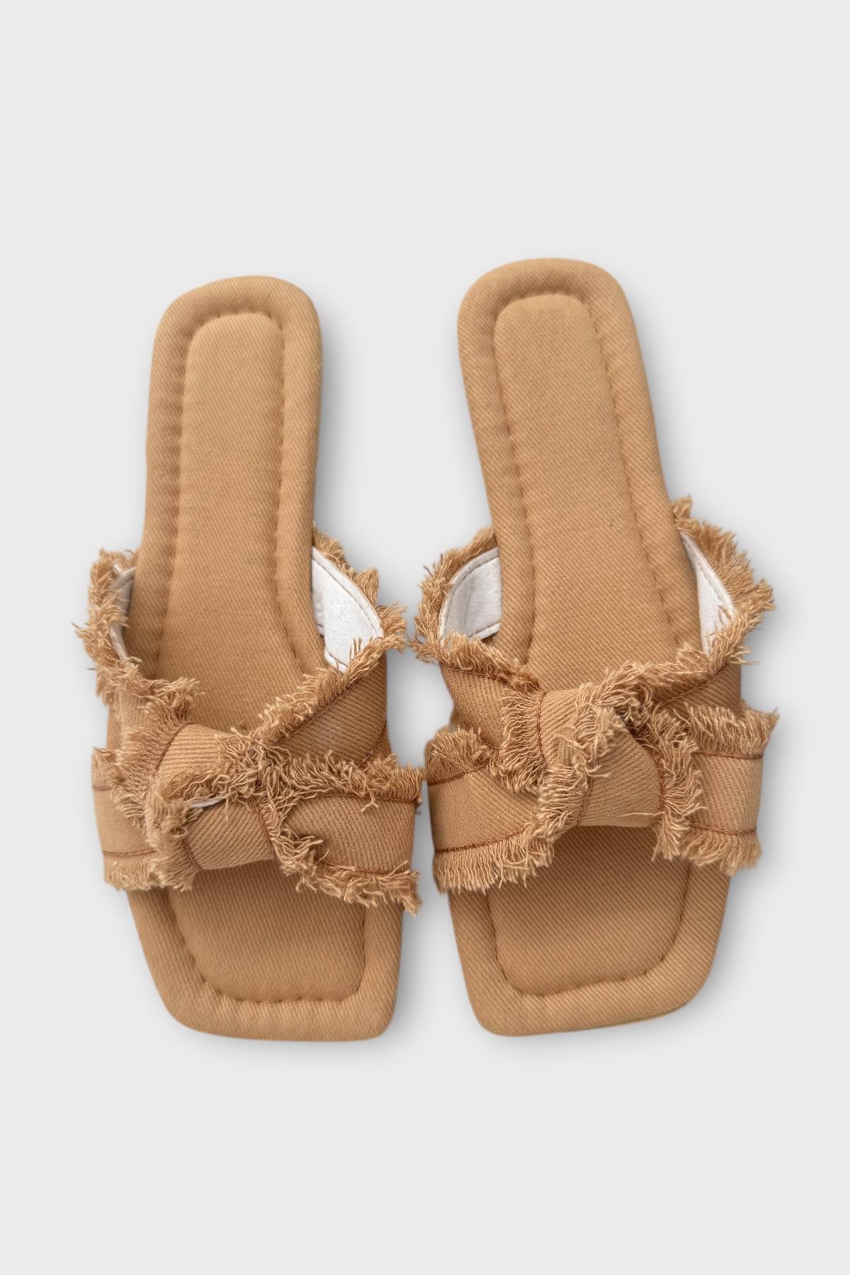 Kadın Püskül Detay Çapraz Denim Terlik BEJ - Görsel 7