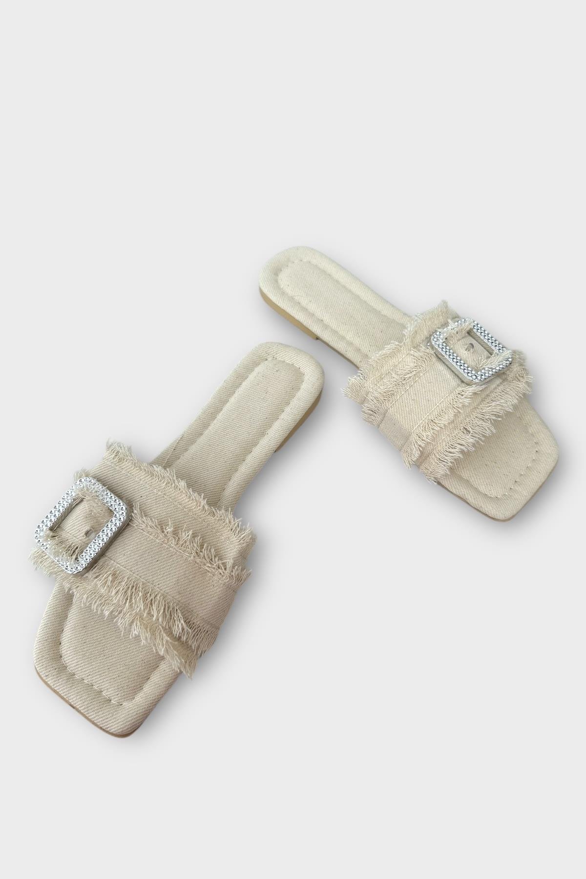 Kadın Püskül Detay Tokalı Denim Terlik KREM - Görsel 4