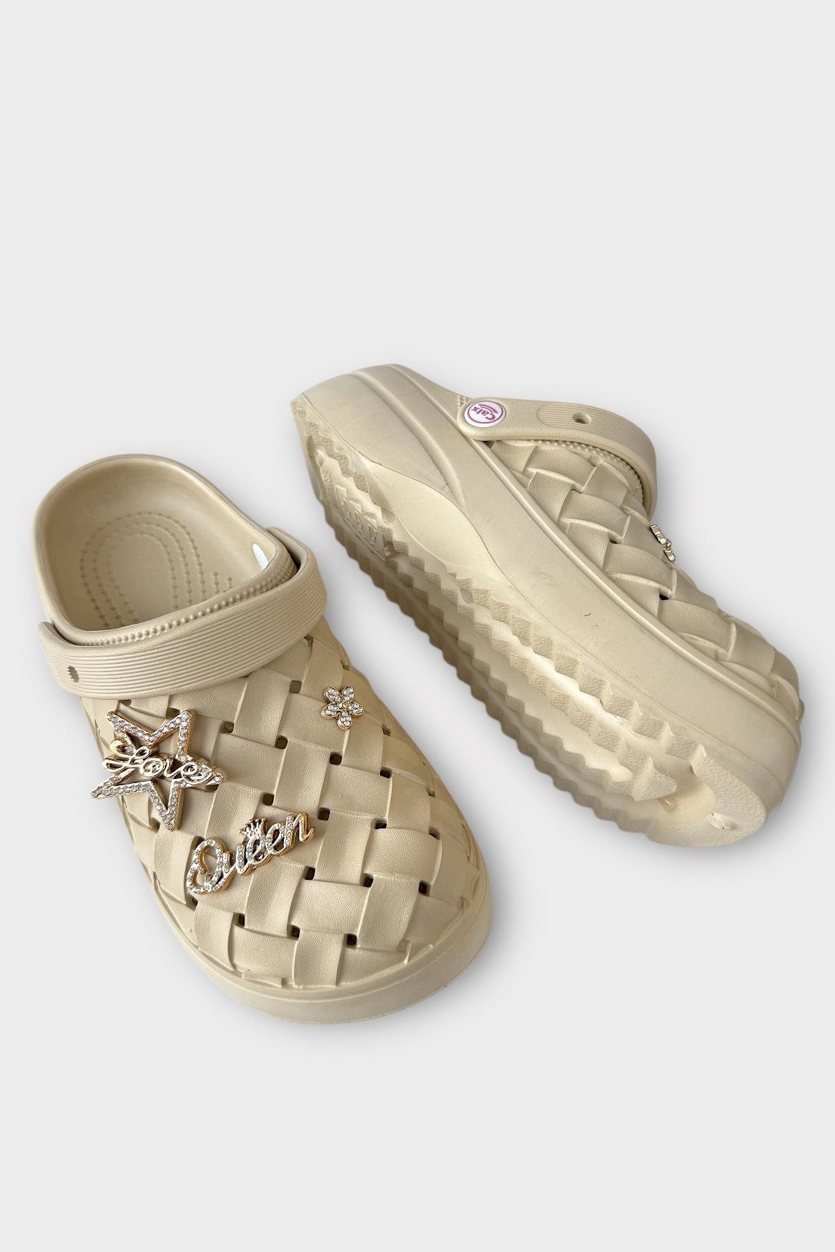 Kadın Taşlı Comfort Hafif Yüksek Taban Yazlık Sandalet Terlik BEJ - Görsel 5