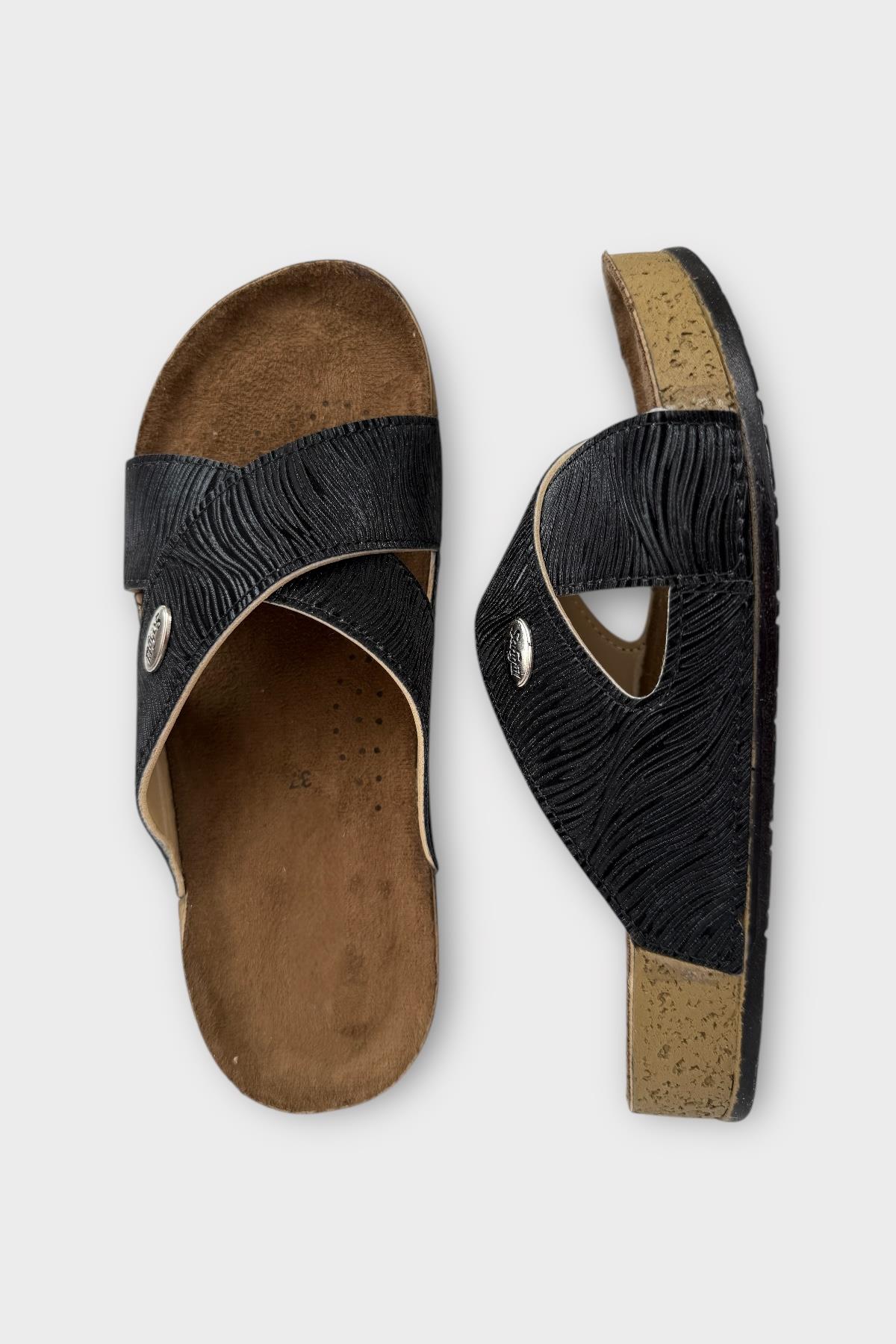 Kadın Günlük Terlik Çapraz Şık Ortopedik Yazlık Ev Plaj Tatil Terliği SİYAH - Görsel 7