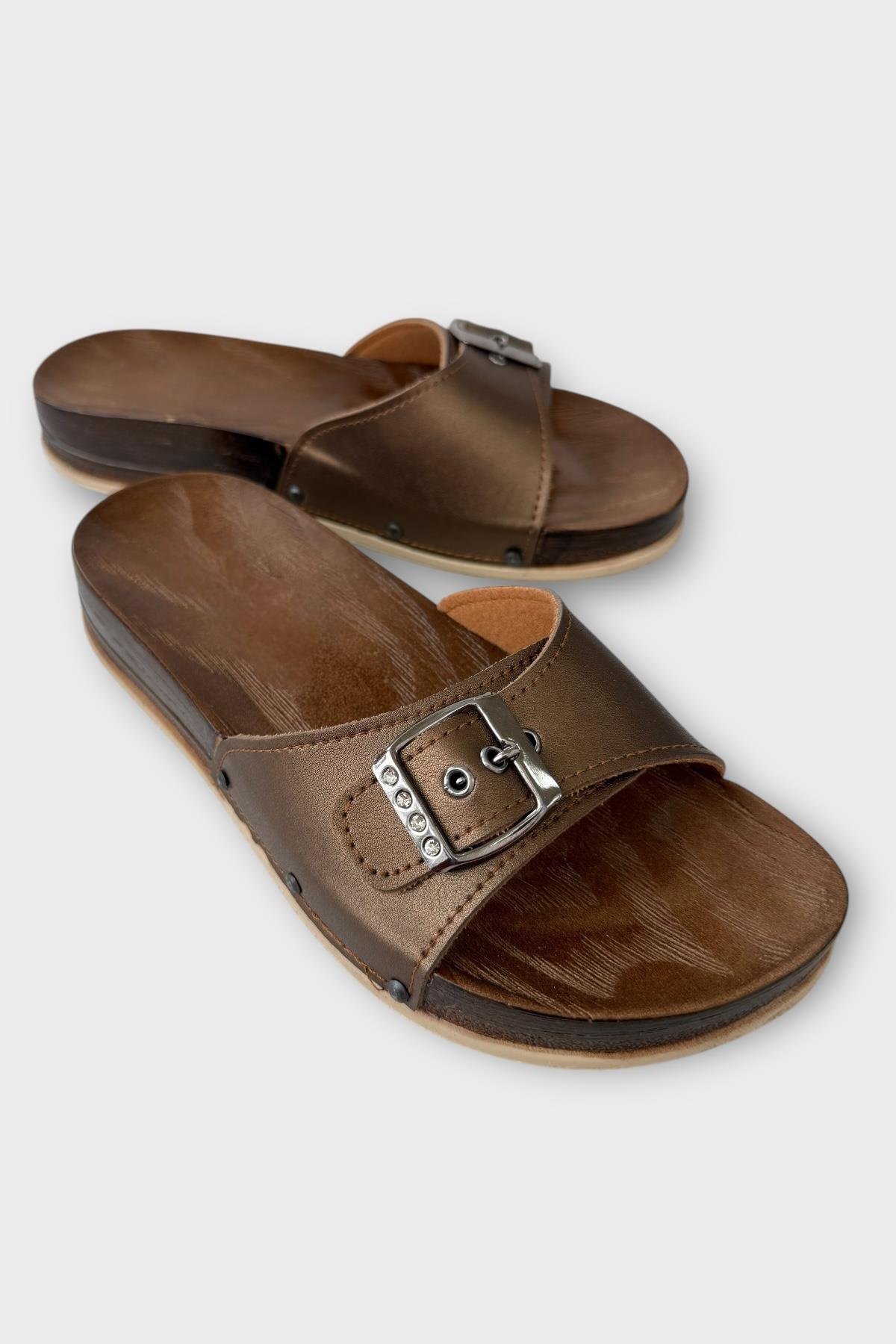 Kadın Günlük Terlik Ayarlanabilir Tek Bant Şık Ortopedik Yazlık Ev Plaj Tatil İş Terliği KAHVERENGİ - Görsel 3