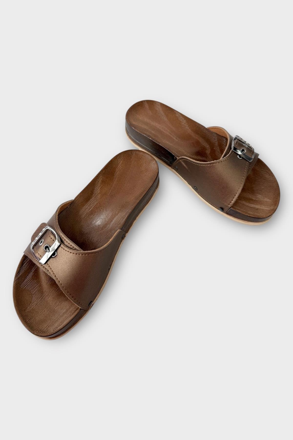 Kadın Günlük Terlik Ayarlanabilir Tek Bant Şık Ortopedik Yazlık Ev Plaj Tatil İş Terliği KAHVERENGİ - Görsel 4