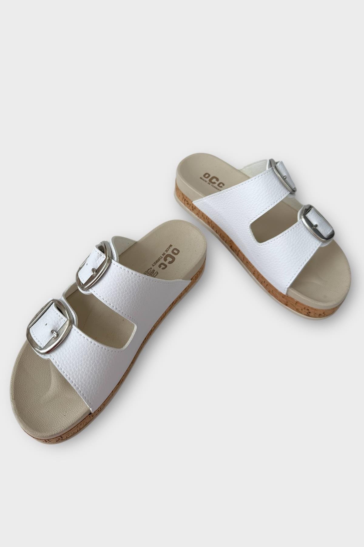 Kadın Günlük Terlik Kalın Taban Tokalı Çift Bantlı Rahat Şık Yazlık Ev Plaj Tatil Terliği BEYAZ - Görsel 4