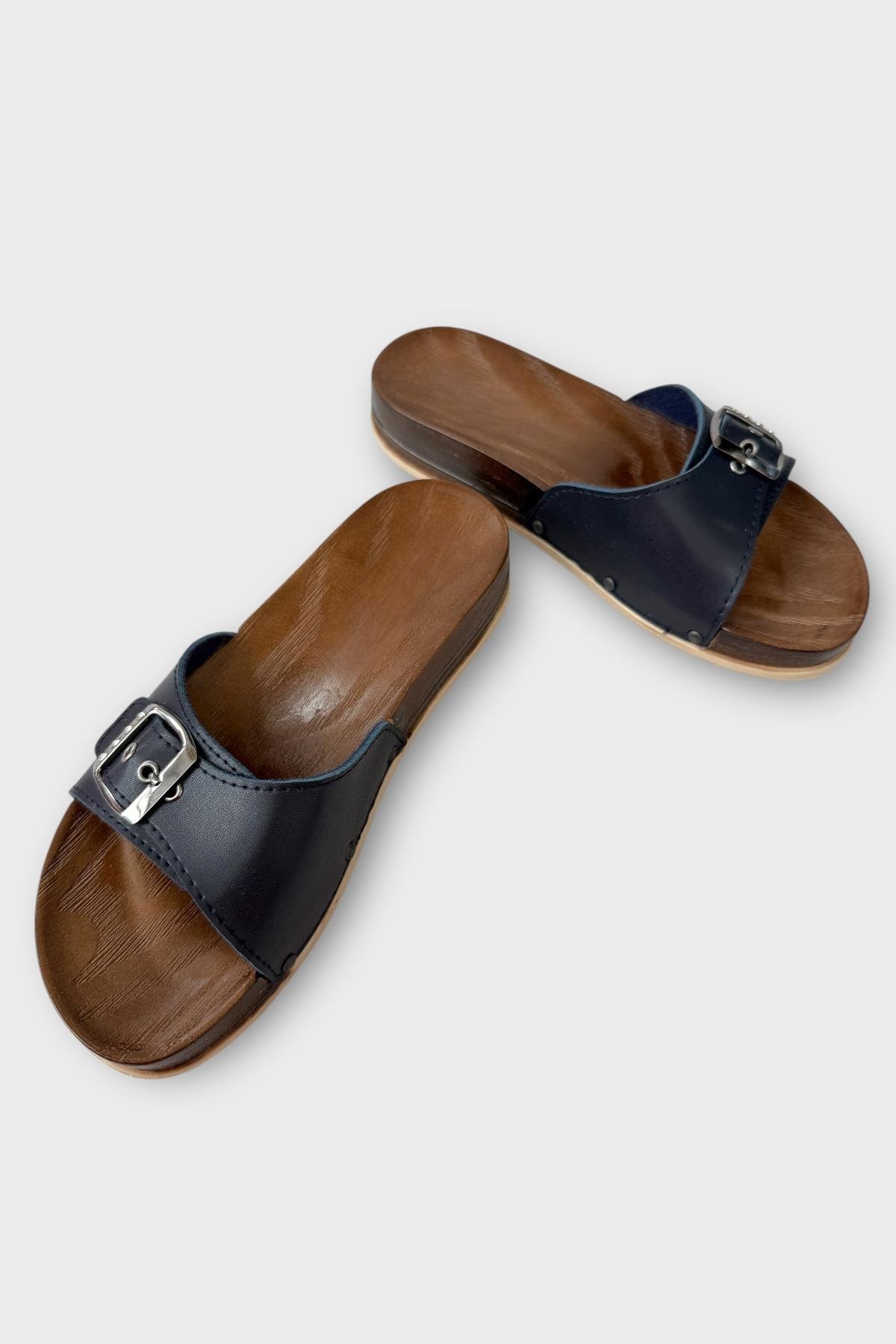 Kadın Günlük Terlik Ayarlanabilir Tek Bant Şık Ortopedik Yazlık Ev Plaj Tatil İş Terliği LACİVERT - Görsel 4