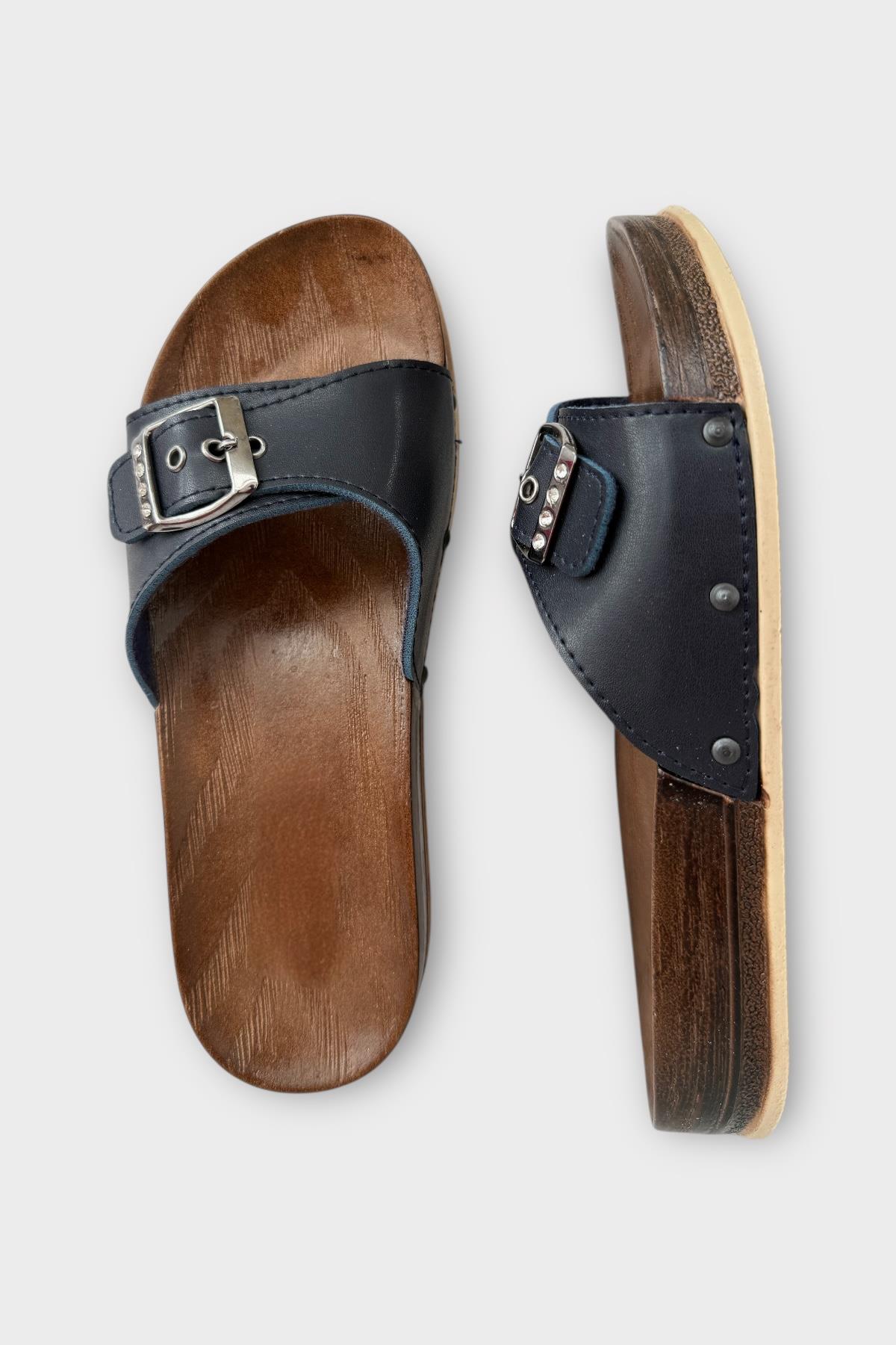 Kadın Günlük Terlik Ayarlanabilir Tek Bant Şık Ortopedik Yazlık Ev Plaj Tatil İş Terliği LACİVERT - Görsel 7