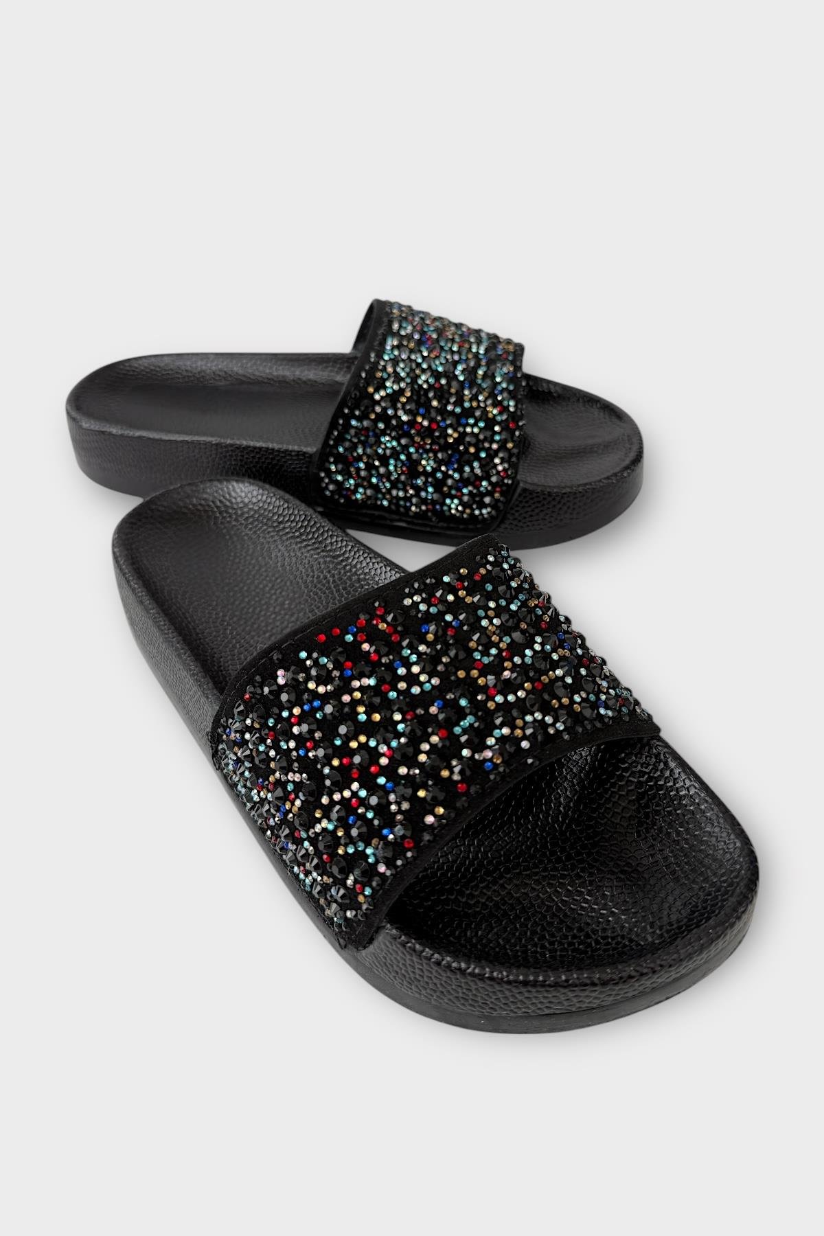 Kadın Günlük Terlik Taşlı Şık Yazlık Ev Plaj Tatil Terliği SİYAH - KIRMIZI - Görsel 3