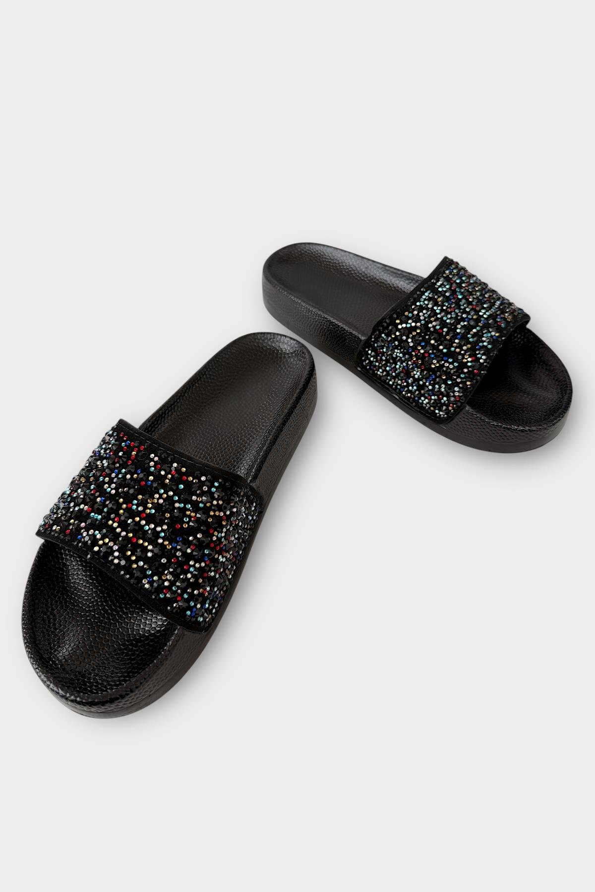 Kadın Günlük Terlik Taşlı Şık Yazlık Ev Plaj Tatil Terliği SİYAH - KIRMIZI - Görsel 4