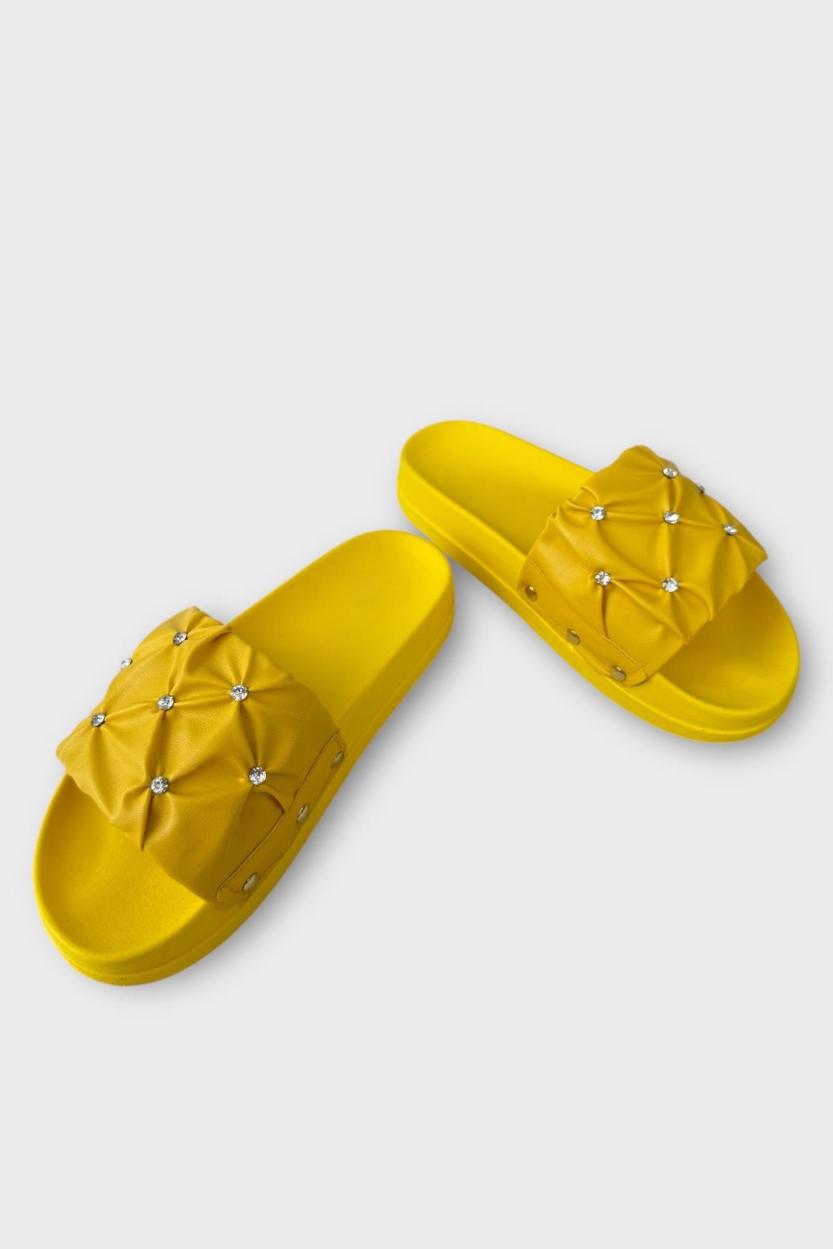 Kadın Günlük Terlik Yumuşak Hafif Taban Şık Ortopedik Yazlık Ev Plaj Tatil Terliği SARI - Görsel 4