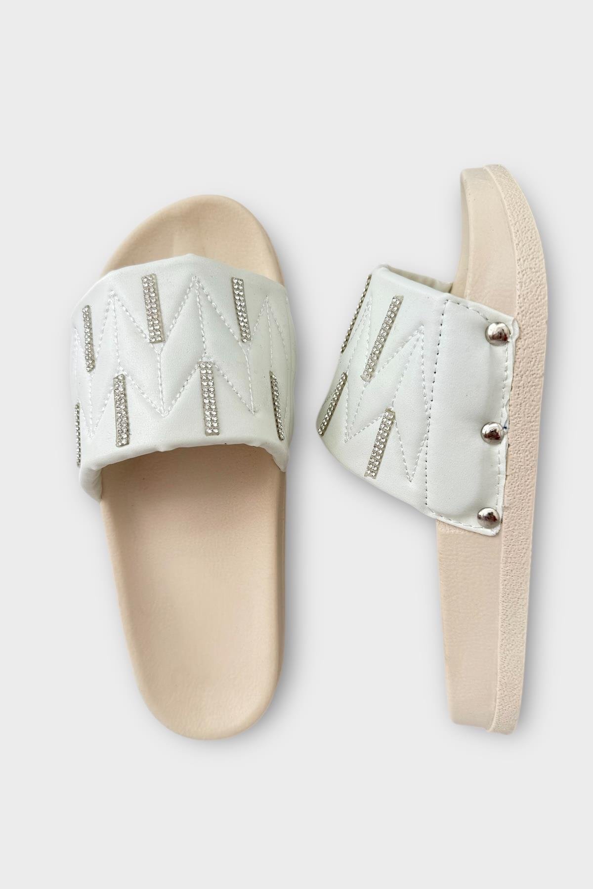 Kadın Günlük Terlik Yumuşak Hafif Taban Şık Ortopedik Yazlık Ev Plaj Tatil Terliği BEYAZ - Görsel 7