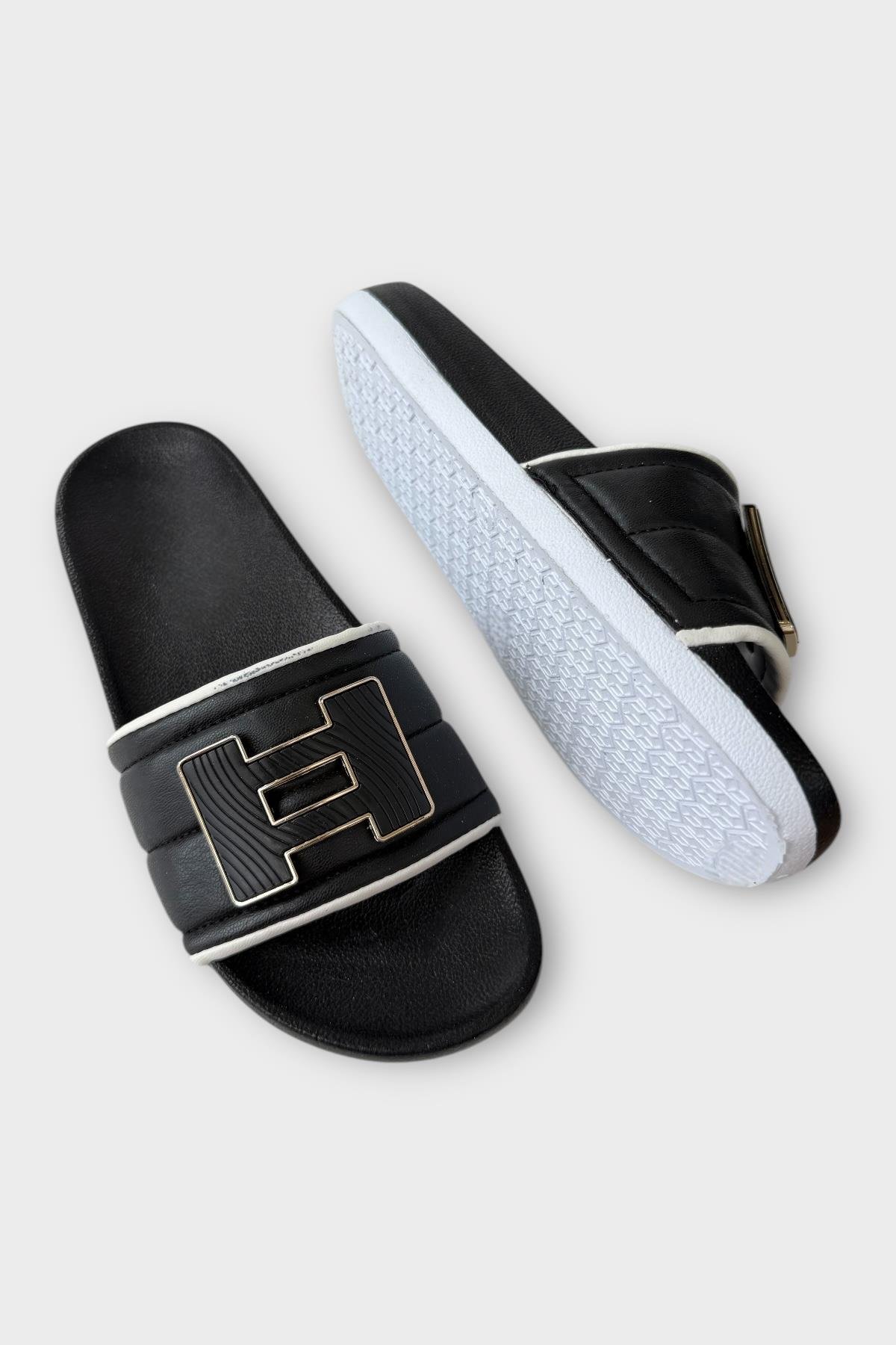 Kadın Günlük Terlik Tokalı Şık Yazlık Ev Plaj Tatil İş Terliği SİYAH - Görsel 5