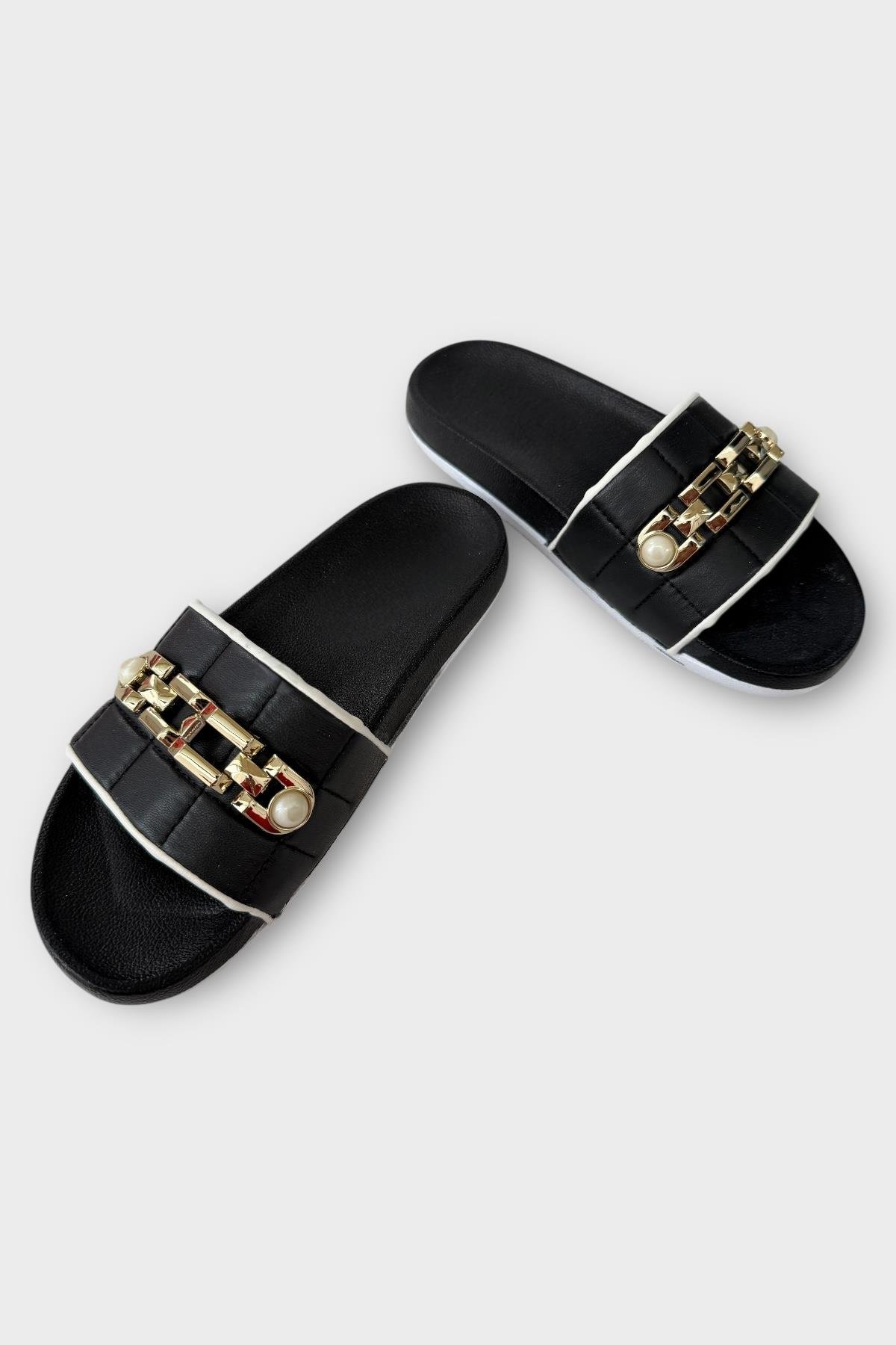 Kadın Günlük Terlik Tokalı Şık Yazlık Ev Plaj Tatil İş Terliği SİYAH - ALTIN - Görsel 4