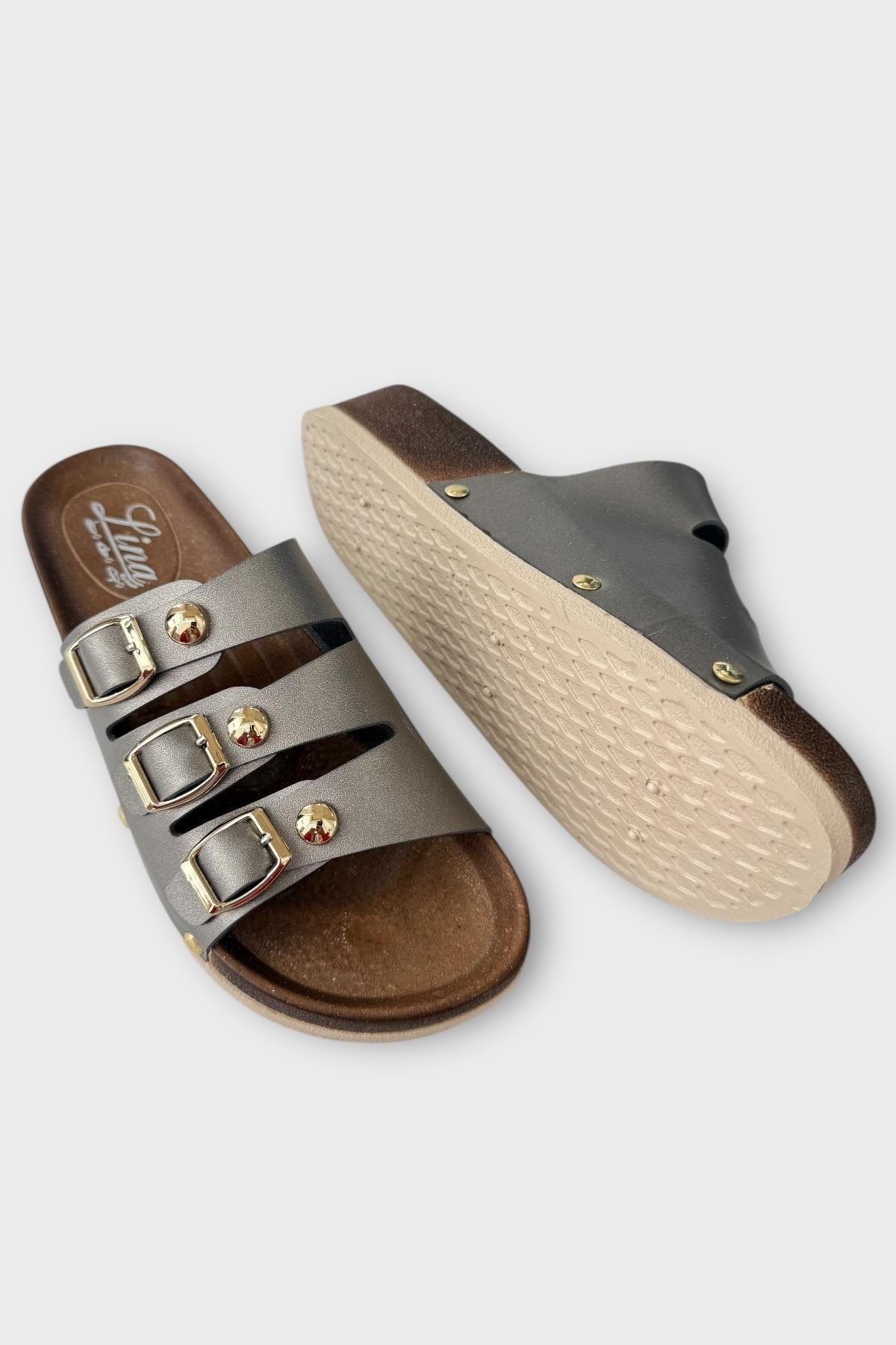 Kadın Günlük Terlik Tokalı Üç Bant Şık Ortopedik Yazlık Ev Plaj Tatil İş Terliği PLATİN - Görsel 5