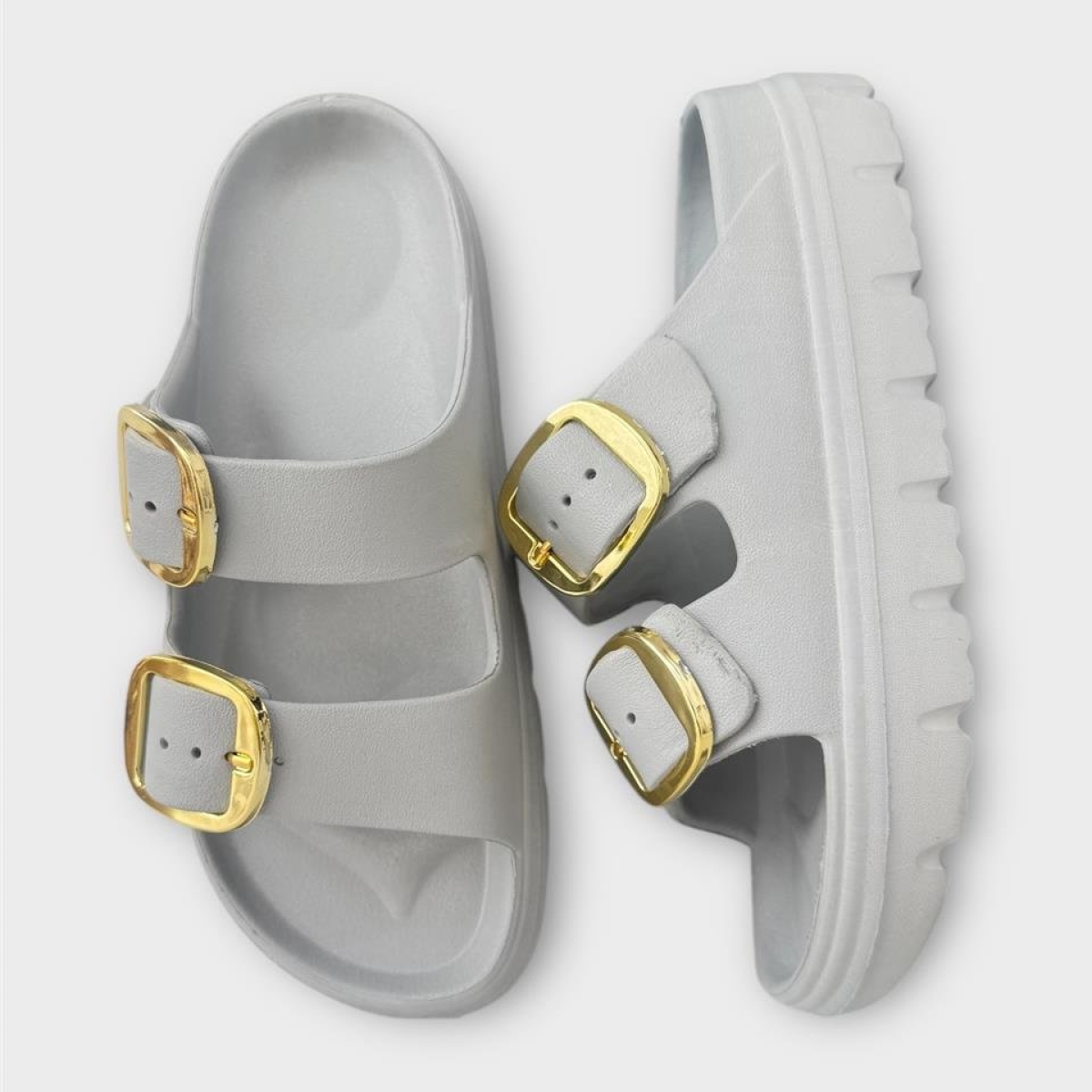 Yüksek Taban Tokalı Şık Kadın Terlik GRİ - Görsel 3