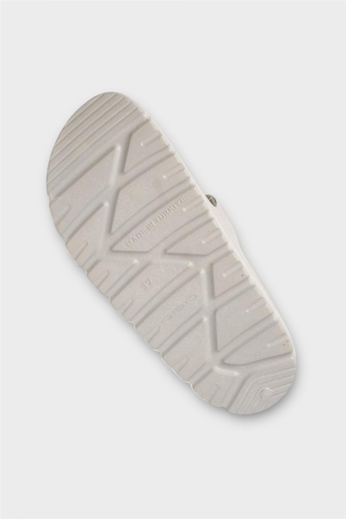 Yüksek Taban Tokalı Şık Kadın Terlik GRİ - Görsel 6