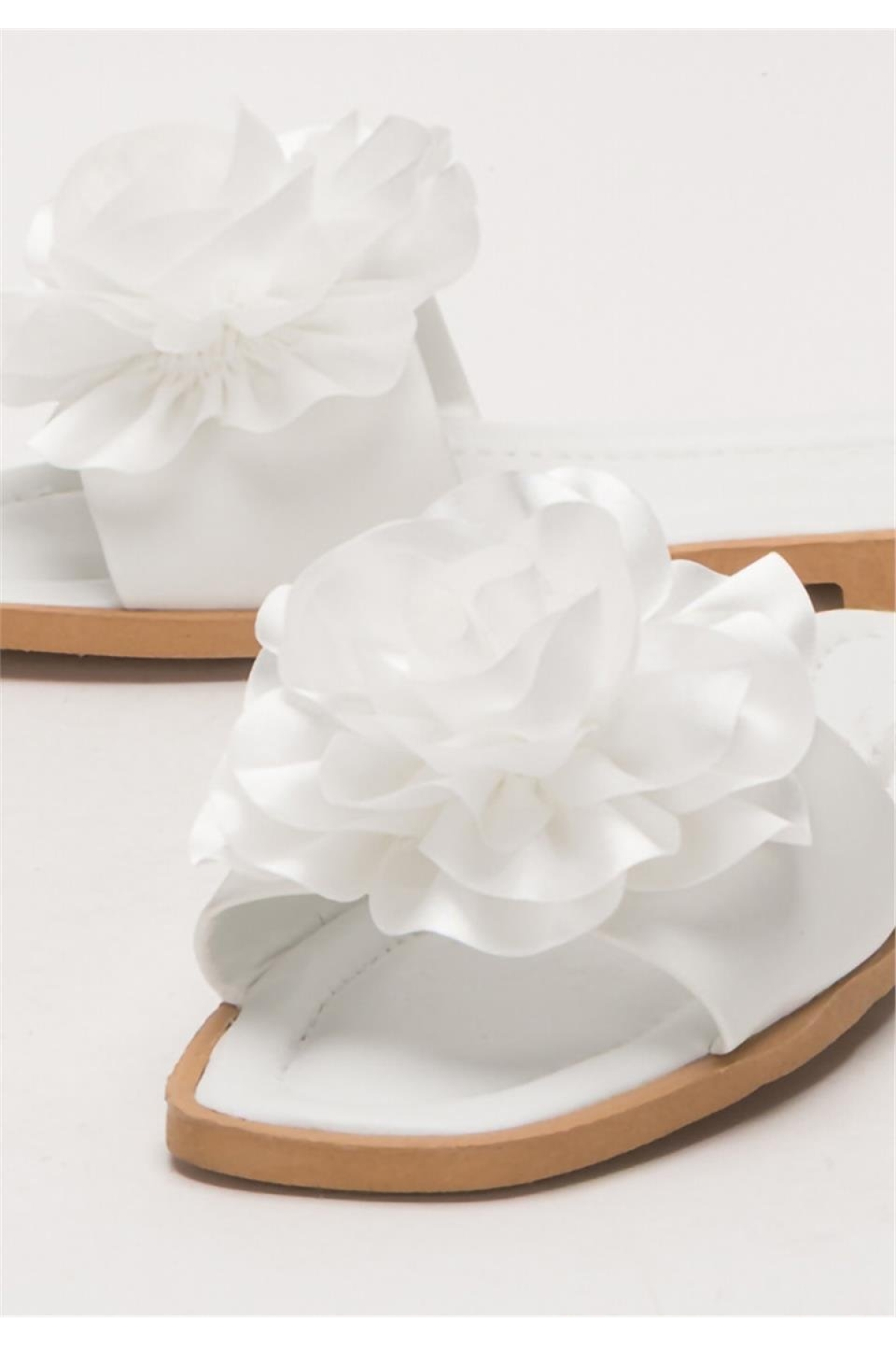 Kadın Gül Çicekli Hediyelik Bohçalık Çeyizlik Terlik BEYAZ - Görsel 6