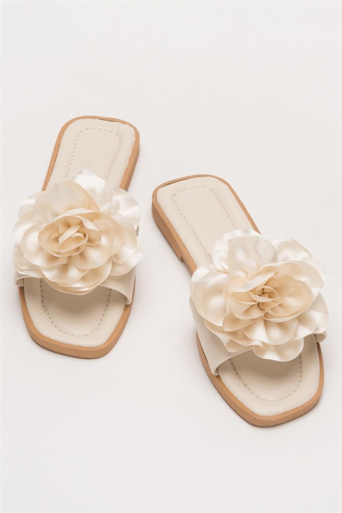 Kadın Gül Çicekli Hediyelik Bohçalık Çeyizlik Terlik KREM - Görsel 7