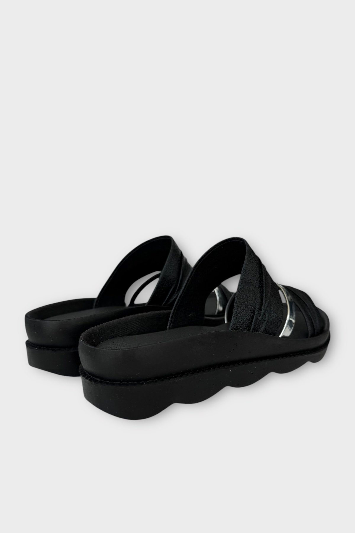 Anatomik Dolgu Taban Yumuşak Rahat Kadın Terlik SİYAH - GÜMÜŞ - Görsel 6