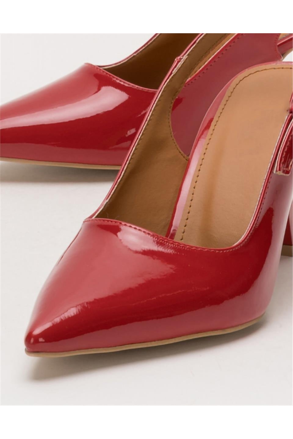 Kadın Sivri Burun Arkası Açık 8 Cm Topuklu Ayakkabı KIRMIZI - Görsel 6
