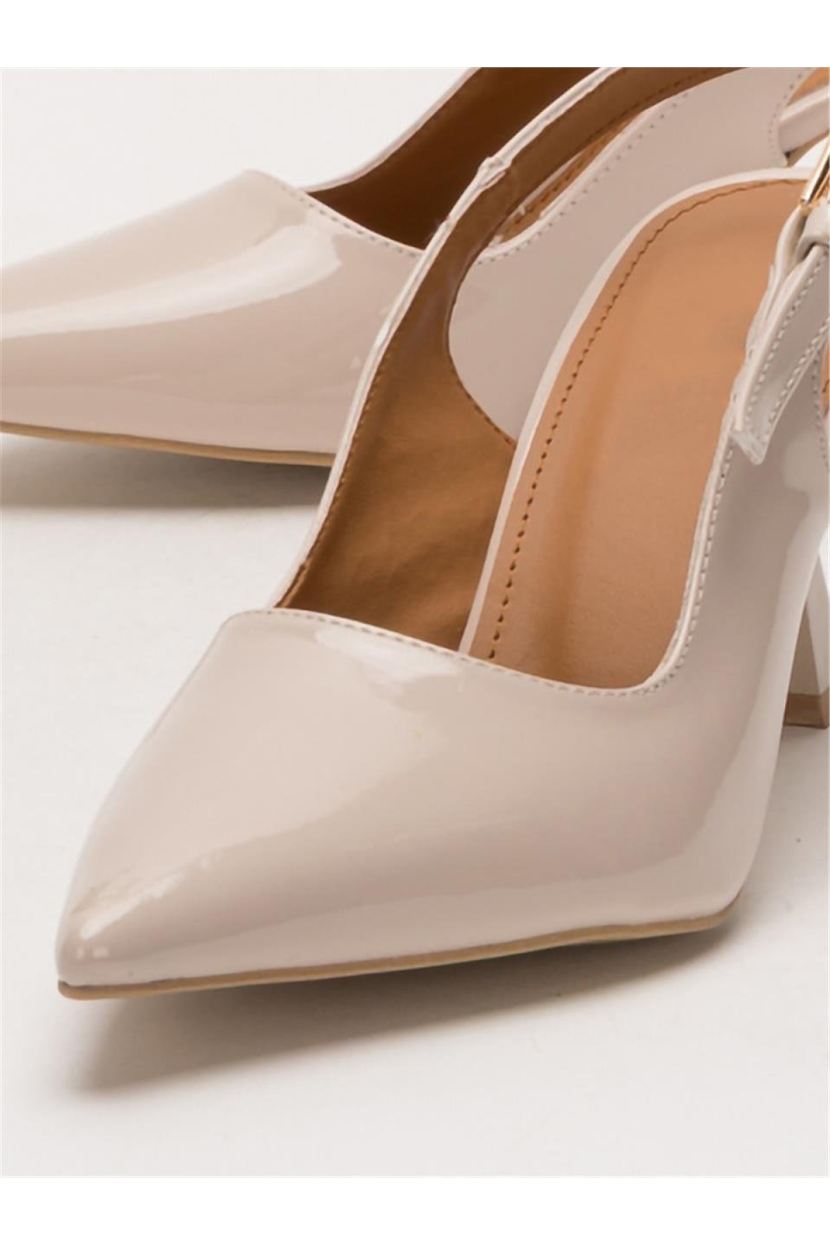 Kadın Sivri Burun Arkası Açık 8 Cm Topuklu Ayakkabı BEJ - Görsel 6