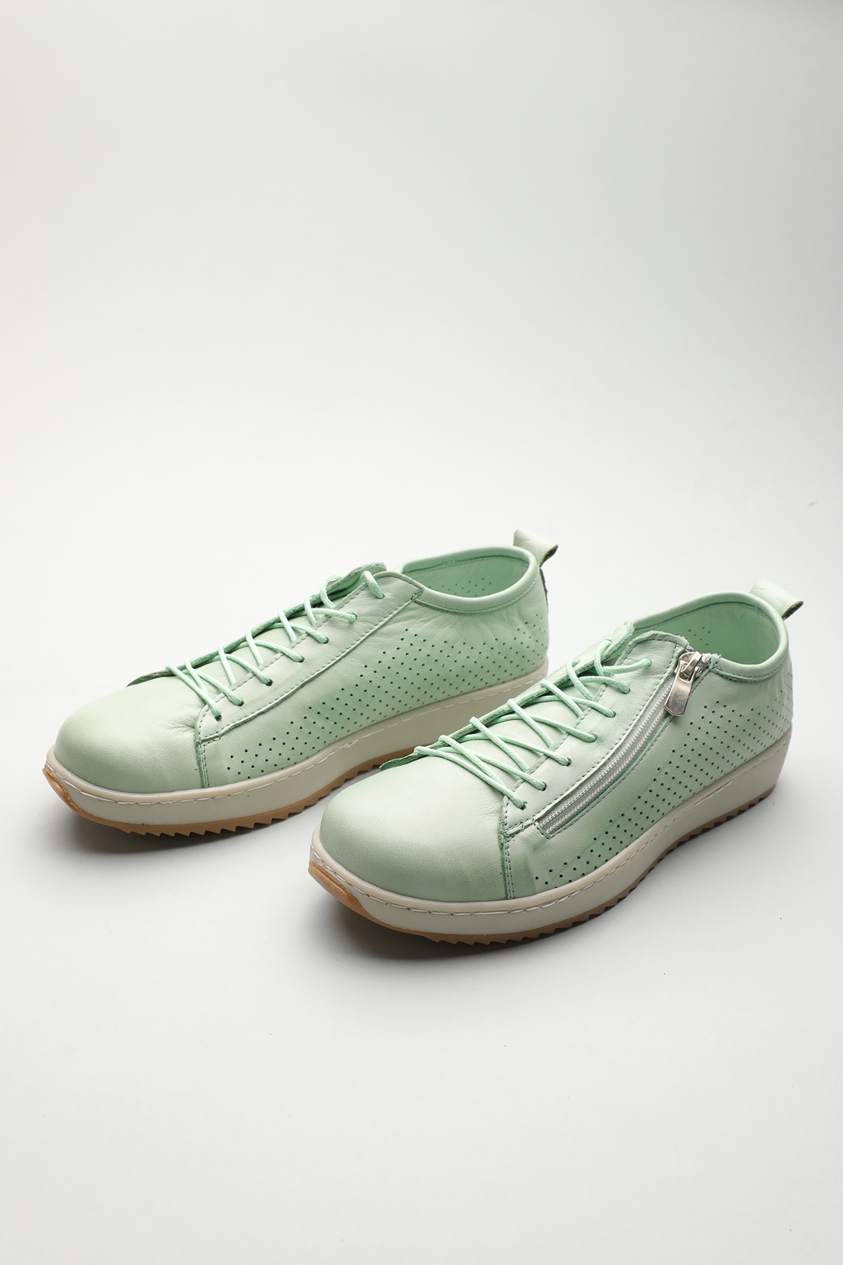 Gondol Hakiki Deri Günlük Rahat Fermuarlı Yazlık Ayakkabı zx.2402 - Görsel 2