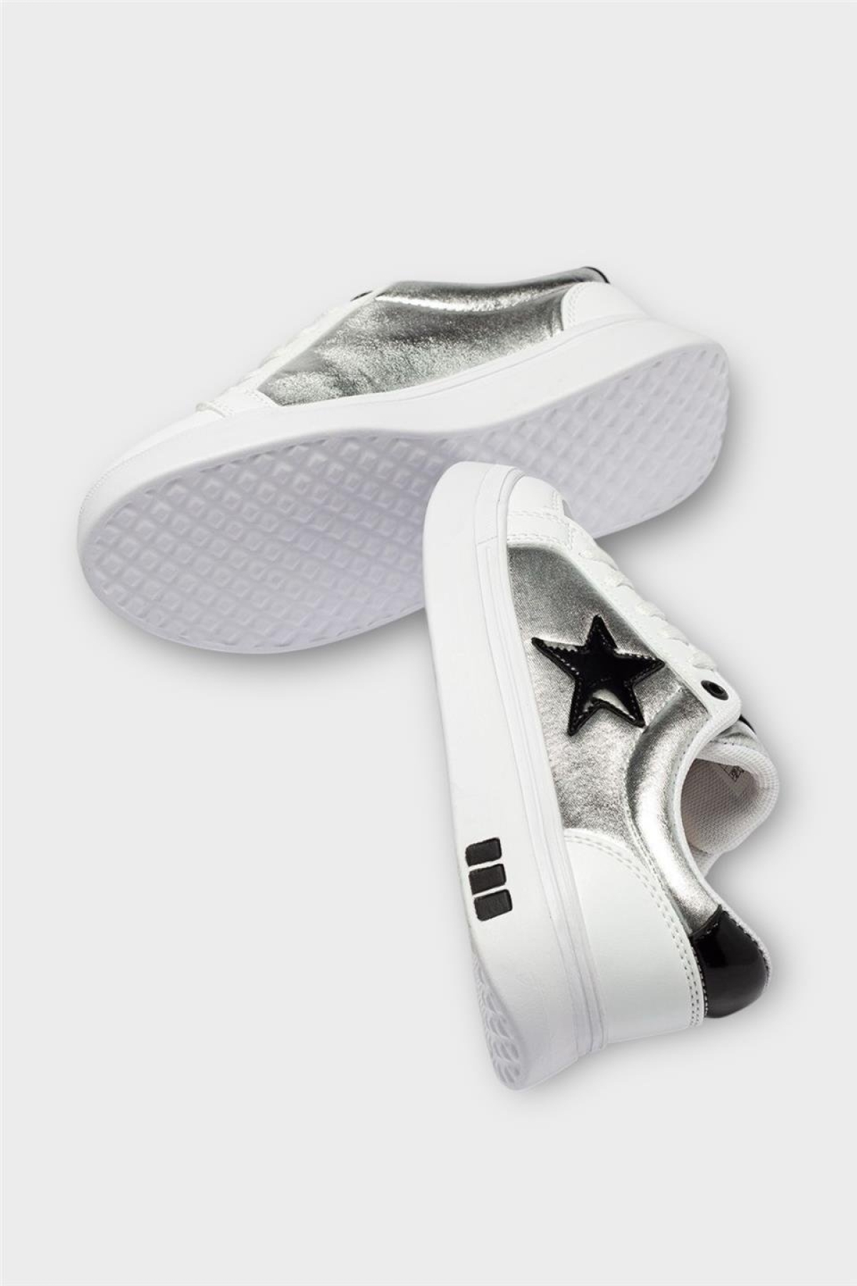 Kadın Yıldız Detay Şık Günlük Spor Sneaker Ayakkabı BEYAZ - SİYAH - Görsel 4