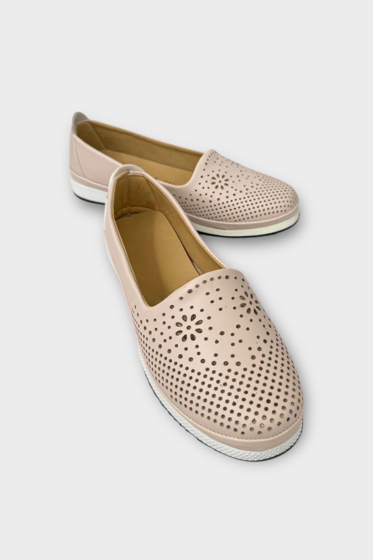 Kadın Ortopedik Delikli Comfort Günlük Ayakkabı BEJ - Görsel 3