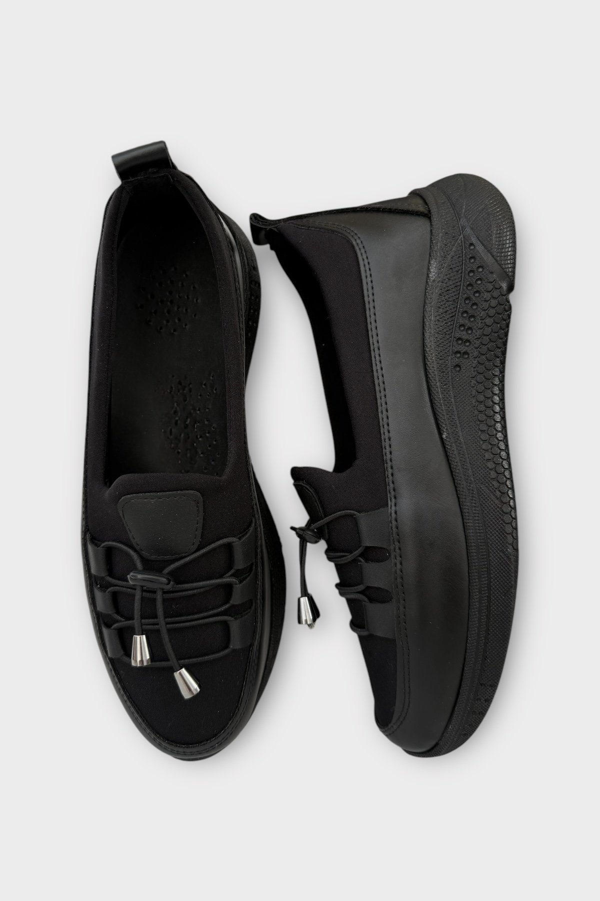 Kadın Günlük Hafif Mevsimlik Rahat Ortopedik Casual Ayakkabı SİYAH - GÜMÜŞ - Görsel 7