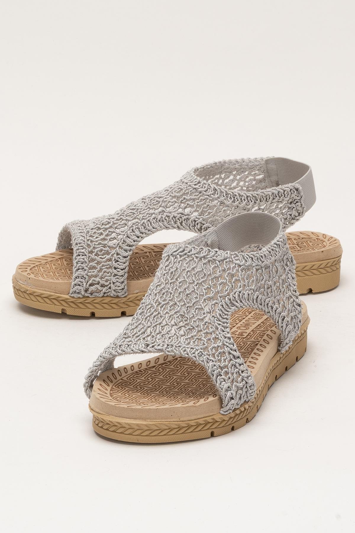 Kadın Önü Açık Örgü Desenli Lastikli Sandalet GRİ - Görsel 6