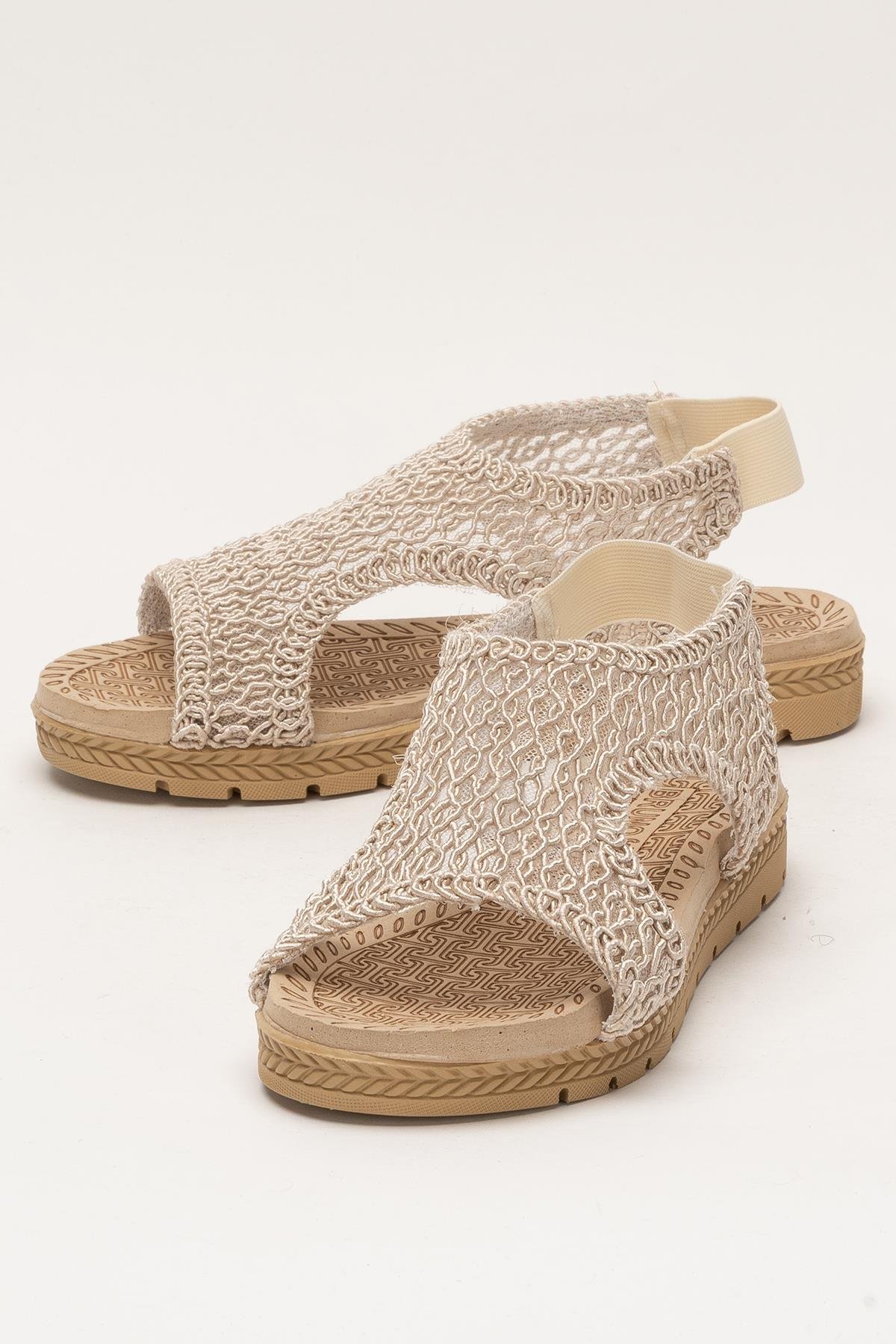 Kadın Önü Açık Örgü Desenli Lastikli Sandalet BEJ - Görsel 6