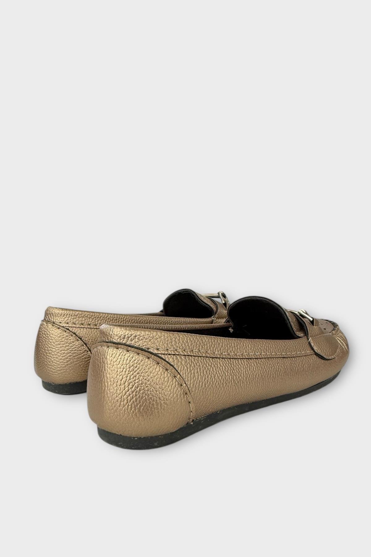 Kadın Delikli Tokalı Babet Ayakkabı ALTIN - Görsel 6