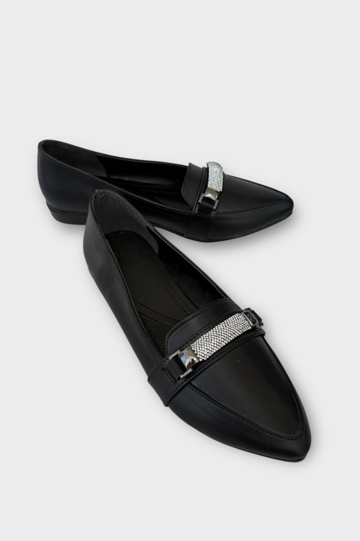 Kadın Taş Detay Sivri Burun Babet Ayakkabı SİYAH - Görsel 3