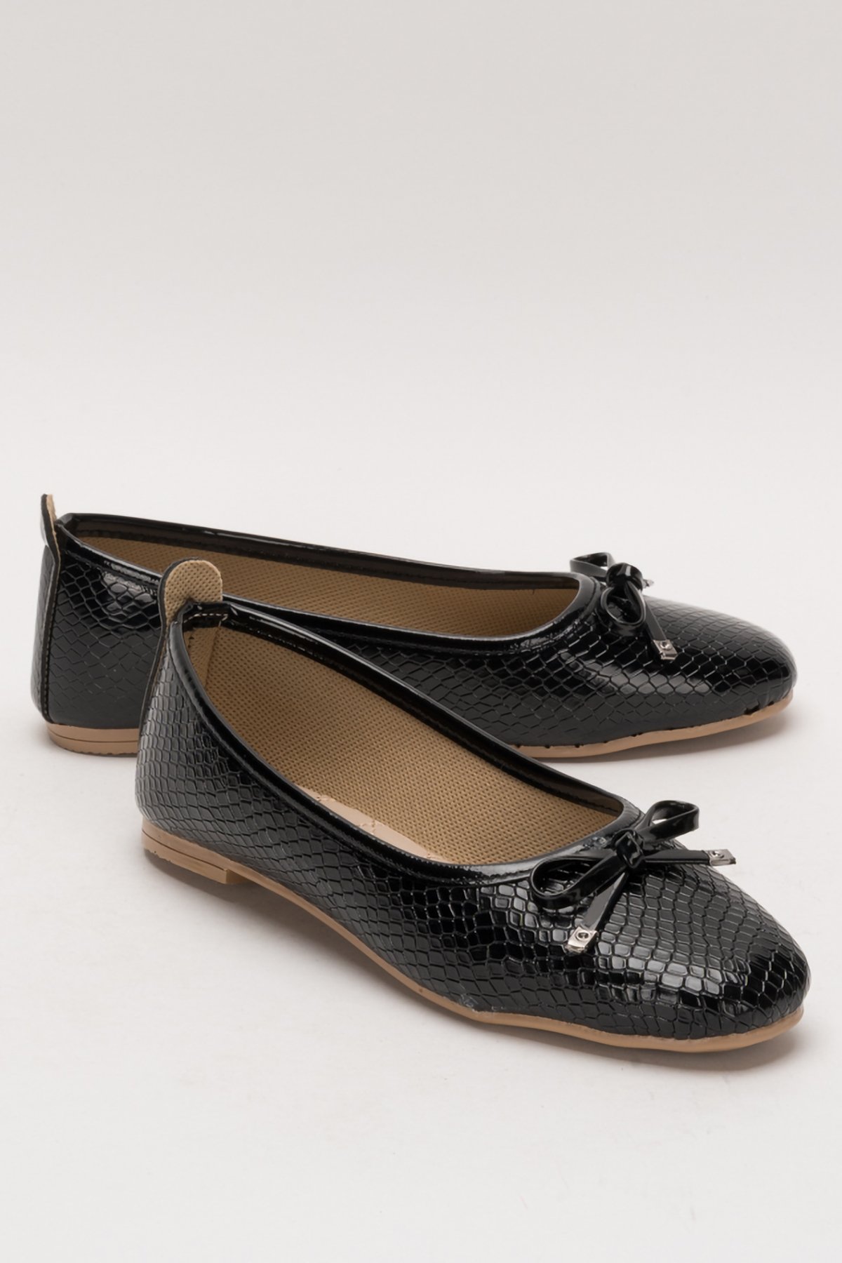 Fiyonklu Günlük Kadın Babet Ayakkabı SİYAH - Görsel 4