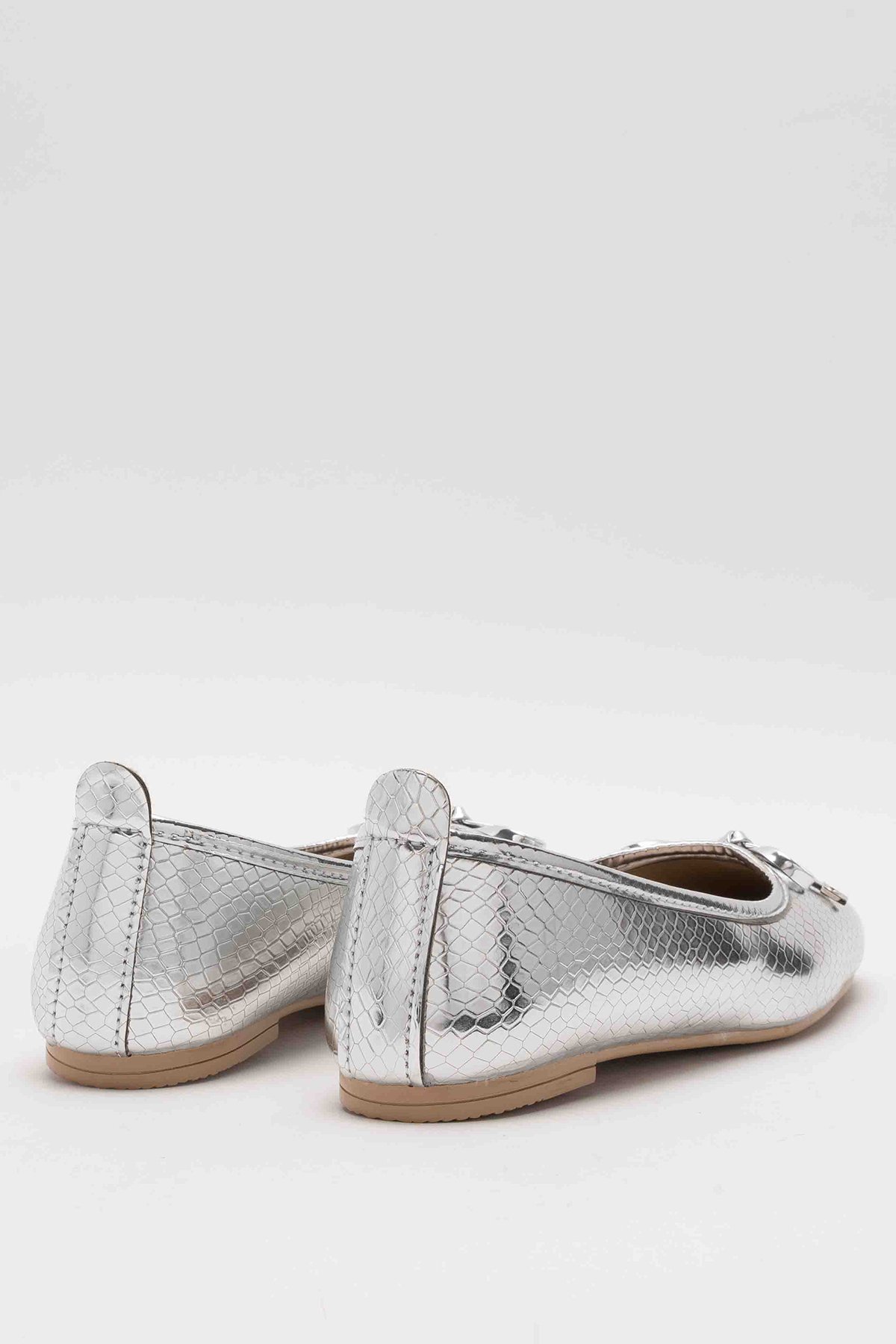 Fiyonklu Günlük Kadın Babet Ayakkabı GÜMÜŞ - Görsel 4